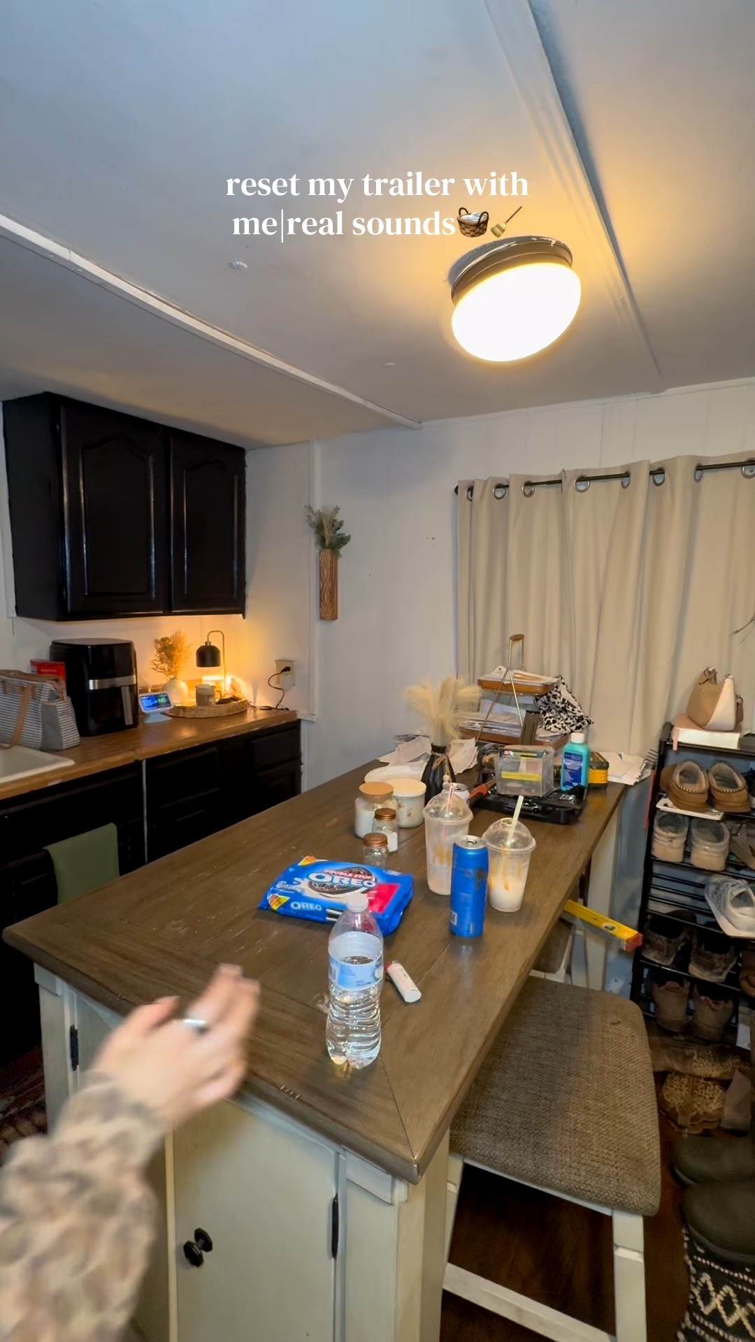 let’s clean up this house 

#LTKdayinmylife #LTKHome #LTKootd