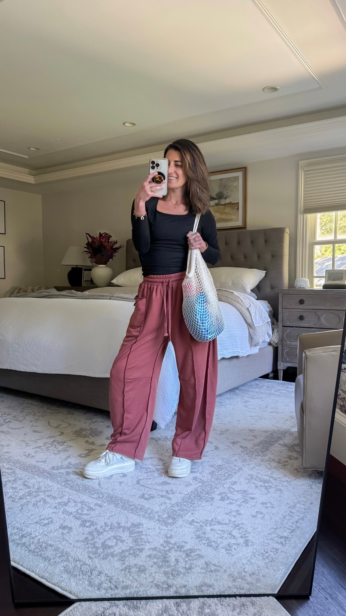 Fall look leisure barrel pant sweats platform sneaker square neck top 

#LTKSeasonal #LTKStyleTip #LTKPetite