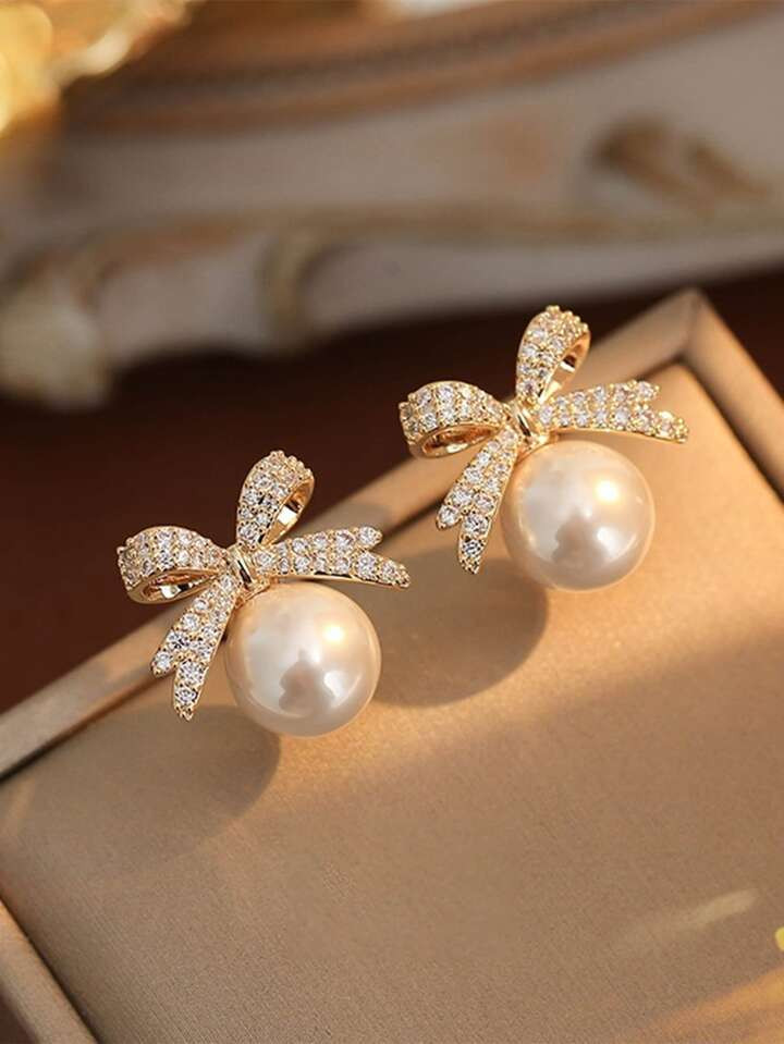 Rhinestone Bow & Faux Pearl Design Stud Earrings | SHEIN