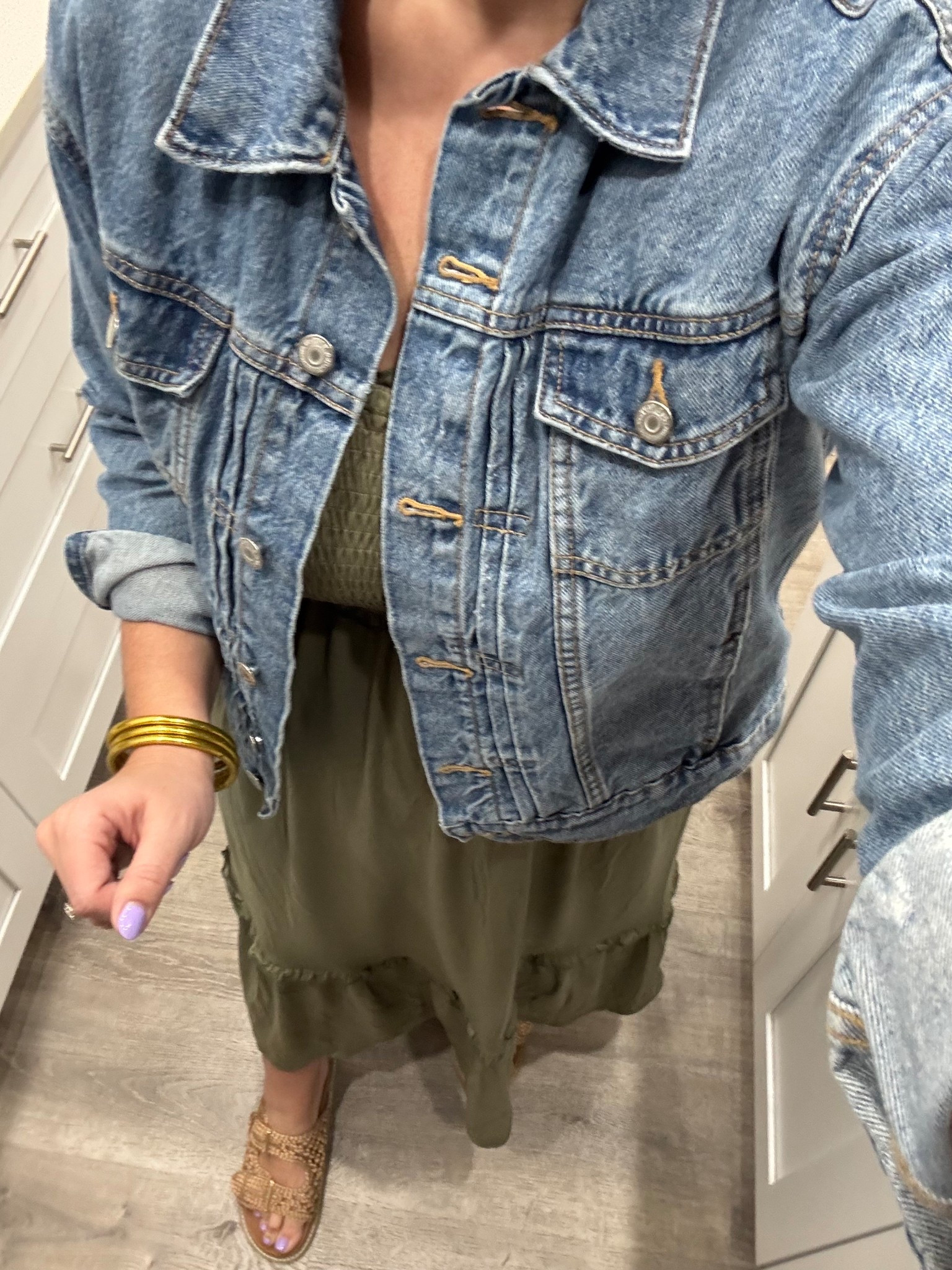 ootd- comfy maxi style dress! Material is soft and easy to wear 💚🫶🏻 more color options available 

Medium in everything 

#LTKWorkwear #LTKSaleAlert #LTKTravel