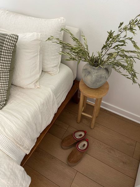 Guest bedroom, Uggs, Etsy vase, organic traditional decor, welcome home 

#LTKhome