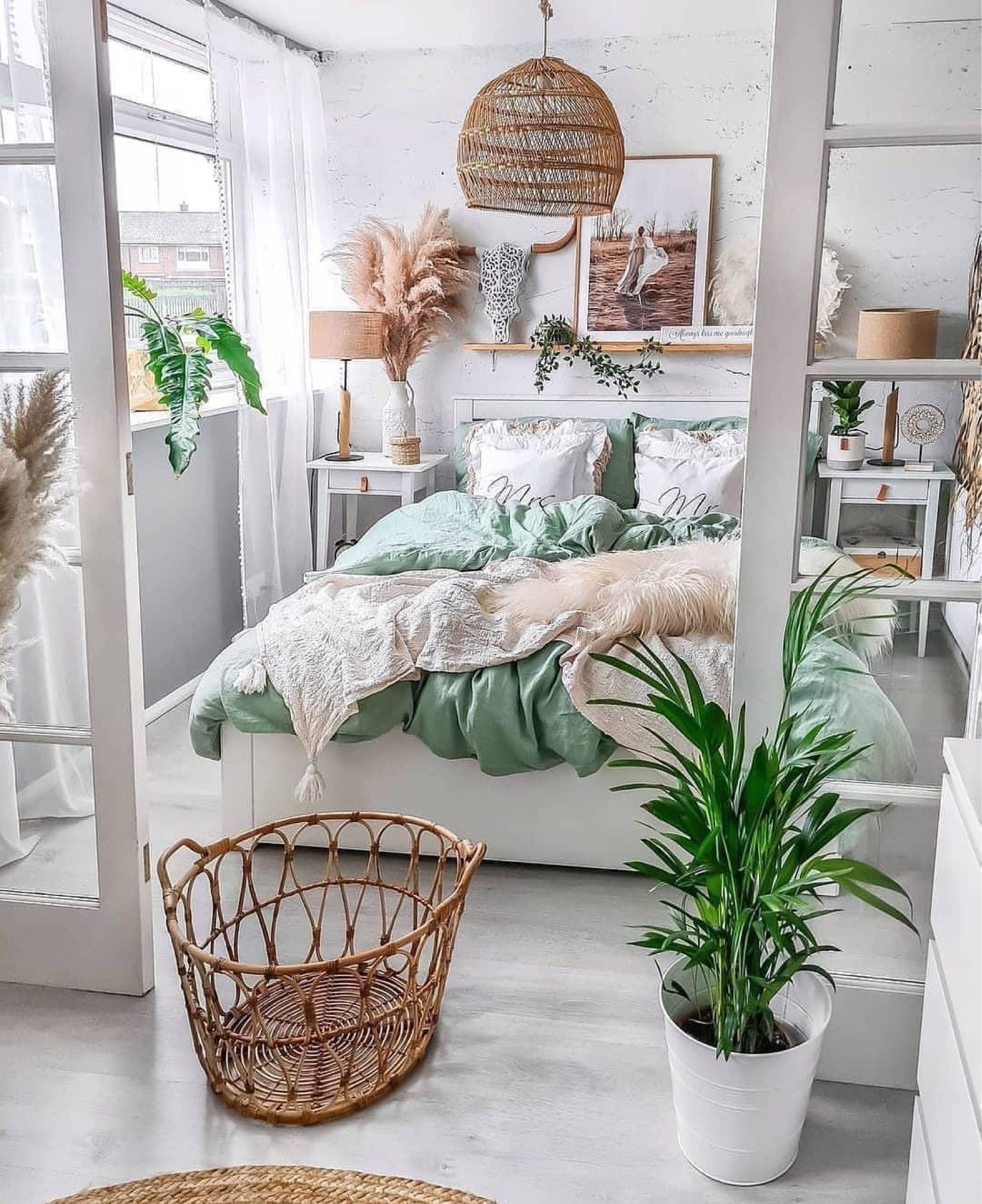 Boho Chic Decor Inspiration | Boho home | Bohemian style

#LTKxNSale #LTKhome #LTKSeasonal