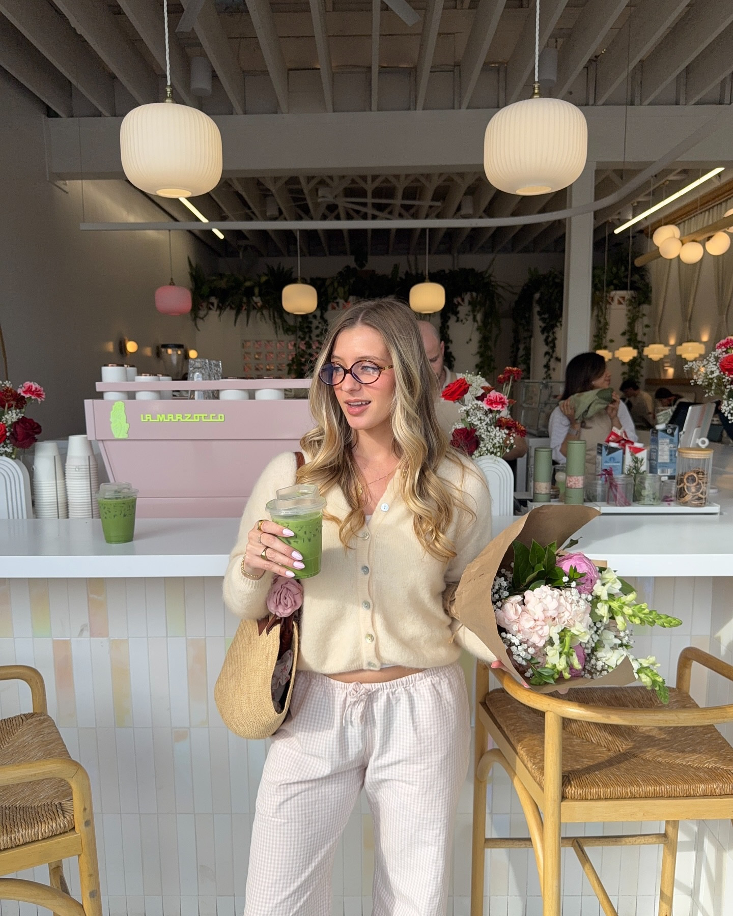 coffee shop fits 🌸💛

#pinterestgirl #pinterestinspo #pinterestaesthetic #pinterestoutfit #springfashion #scandistyle #springoutfits #springootd #ootd