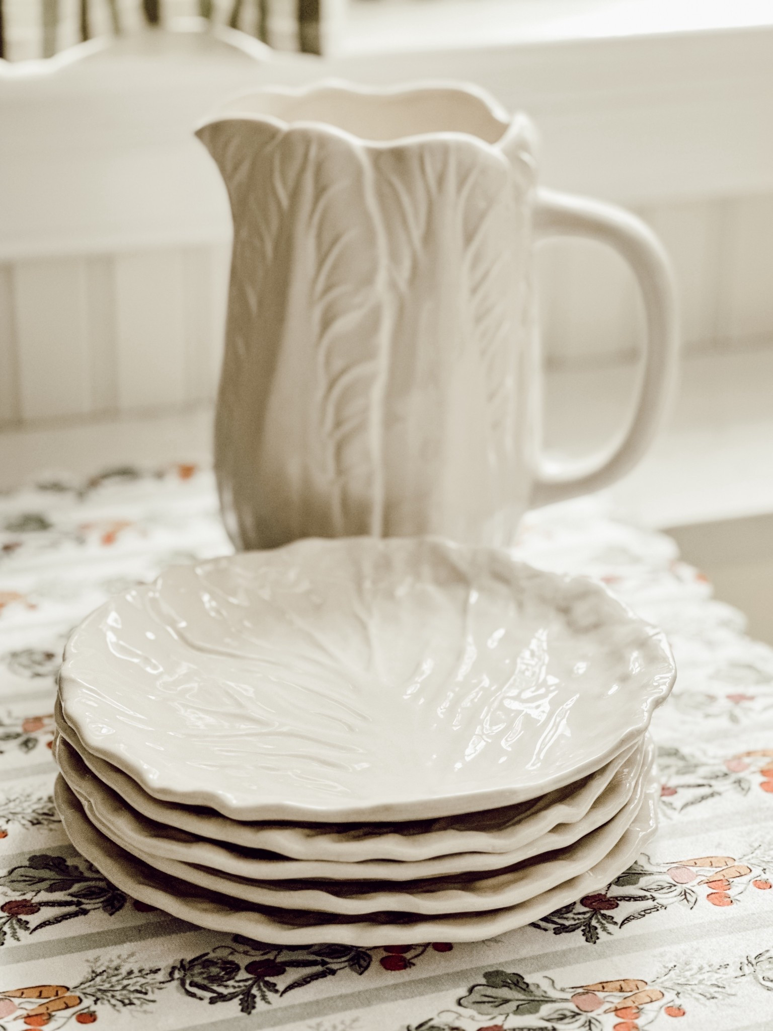 If you buy one new thing for spring this year, make it this pitcher or these plates! 

#LTKSeasonal #LTKHome