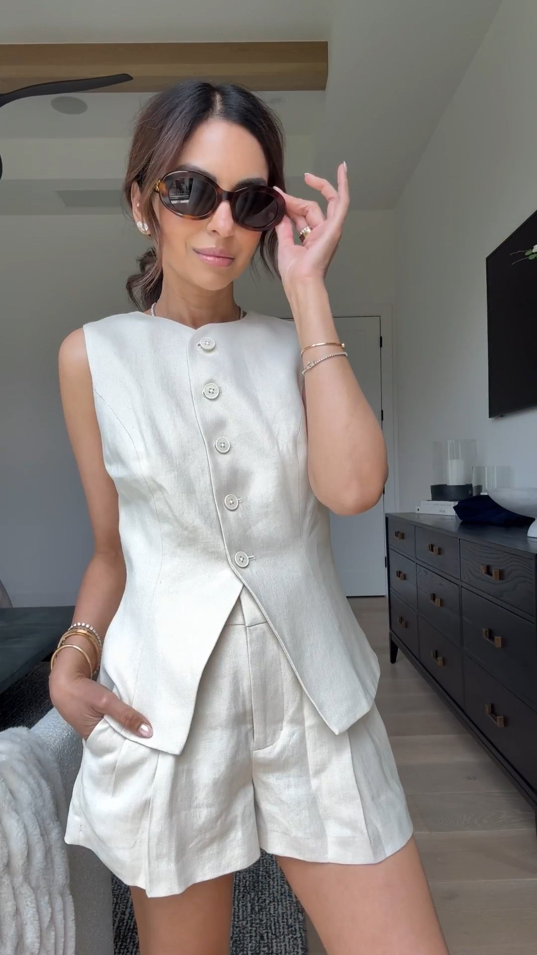 Classic staples you'll mix and match all season long! I'm in size 0 in shorts and pants (petite length) and xs/0 tops. I suggest sizing up in Aritzia pieces if you're between sizes!

#LTKootd #LTKgrwm