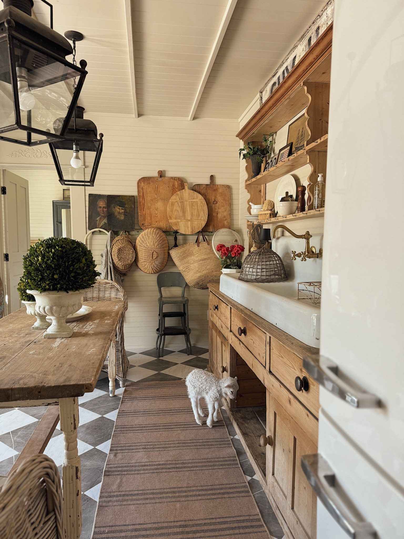 Cozy cottage finds up to 80% off now 

#LTKSaleAlert