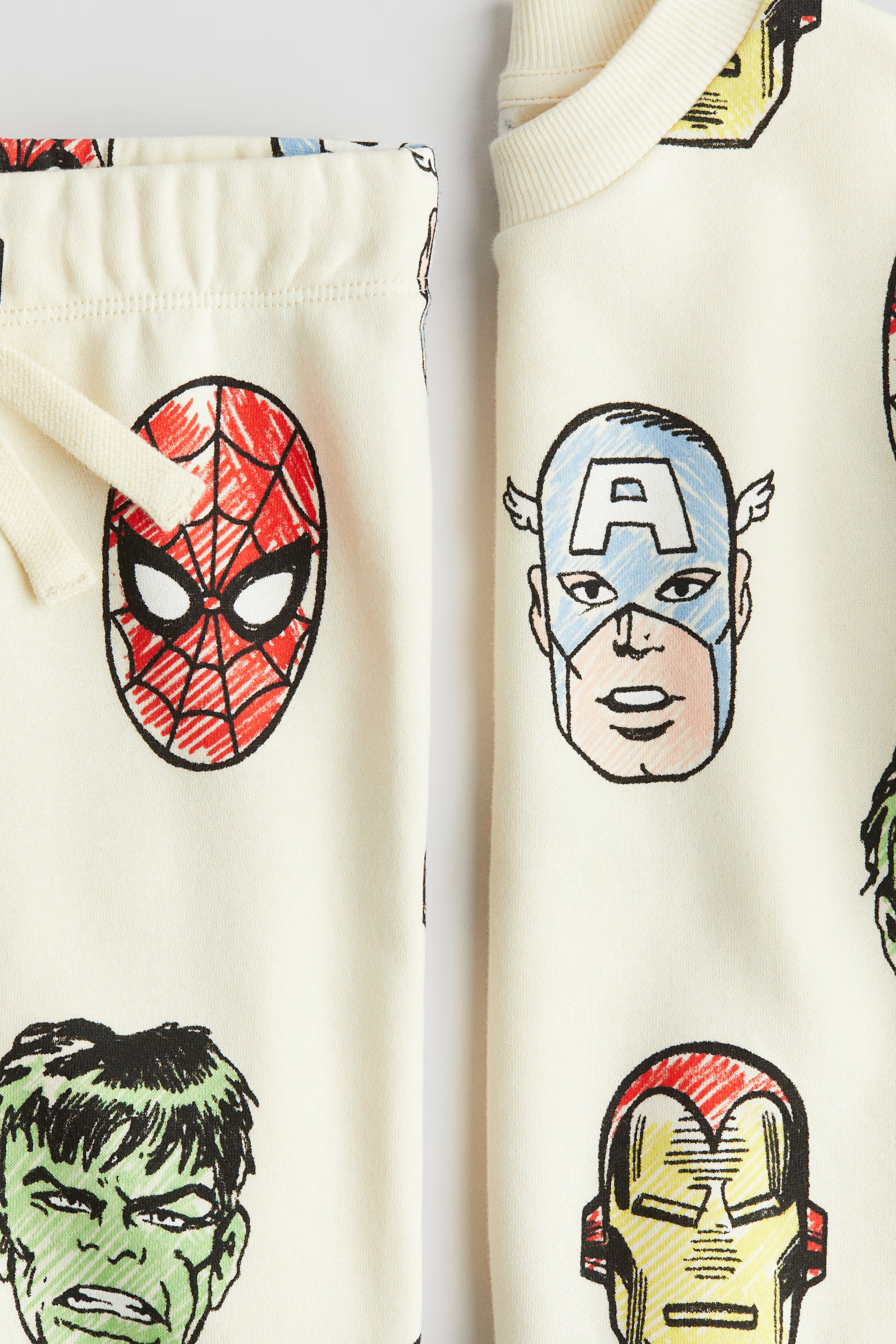 2-piece Printed Sweatsuit - Light yellow/Marvel Comics - Kids | H&M US | H&M (US + CA)