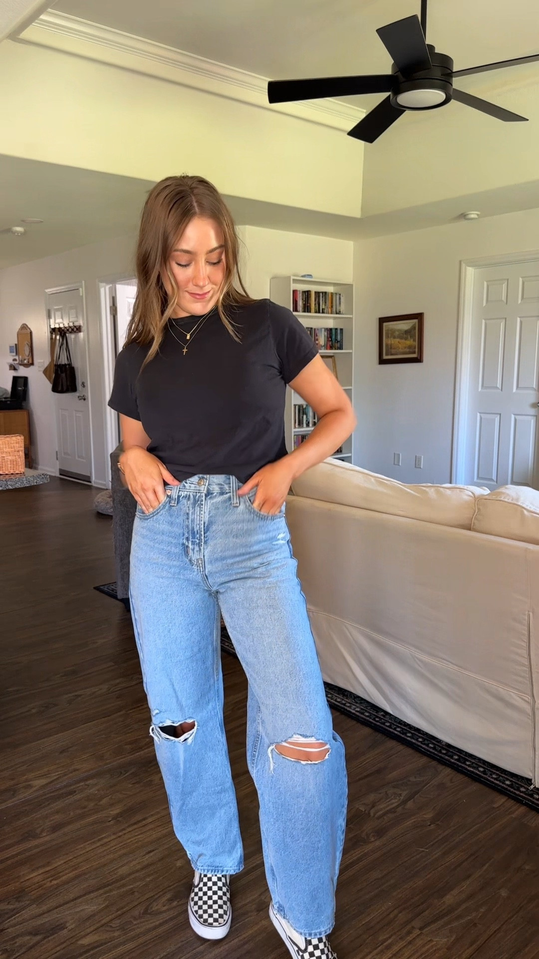 The barrel jeans of my dreams ✨👖💗

#LTKSeasonal #LTKFallSale #LTKSaleAlert