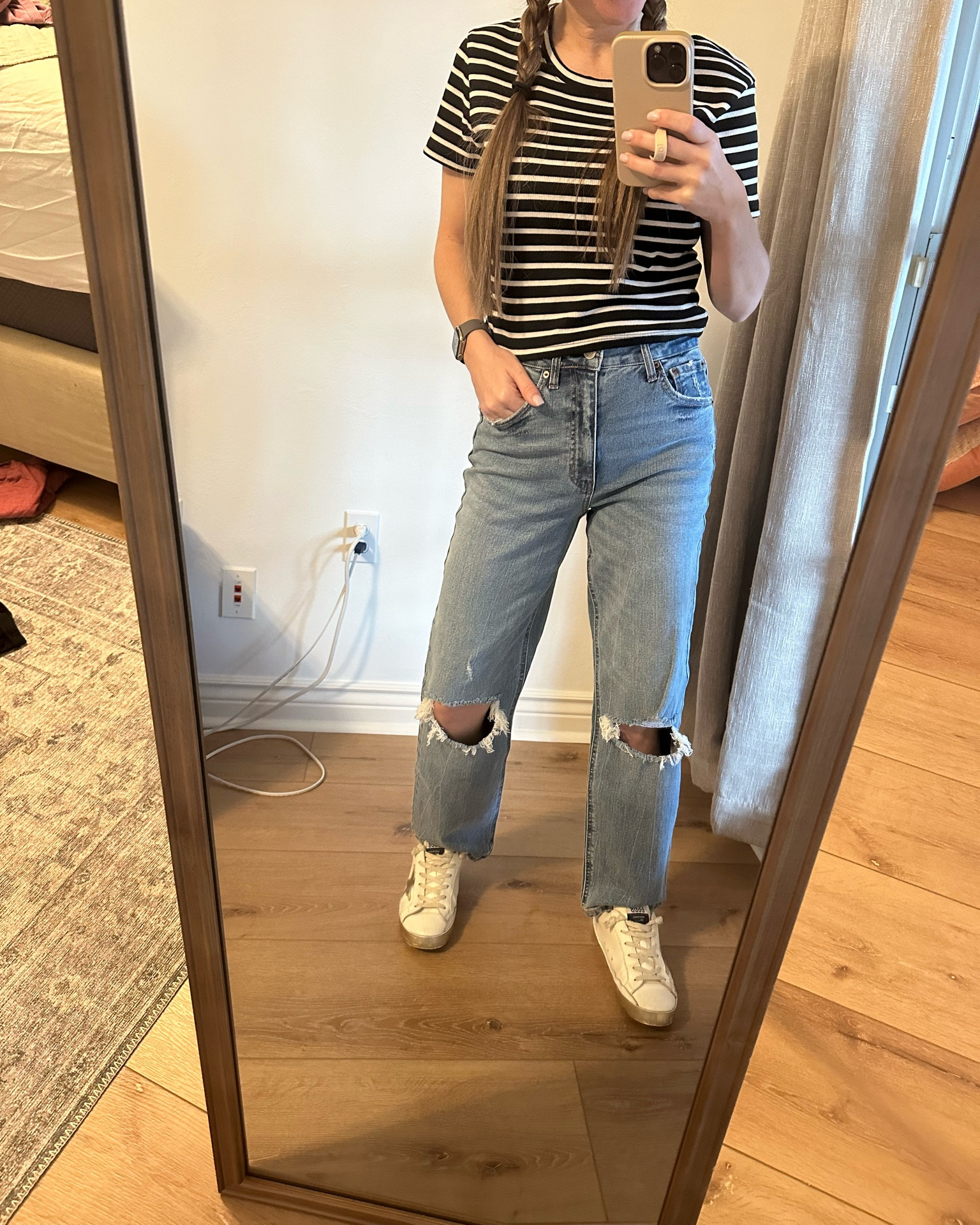 Perfect straight leg Jean for the short girlies 

#LTKSeasonal #LTKGiftGuide #LTKSpringSale