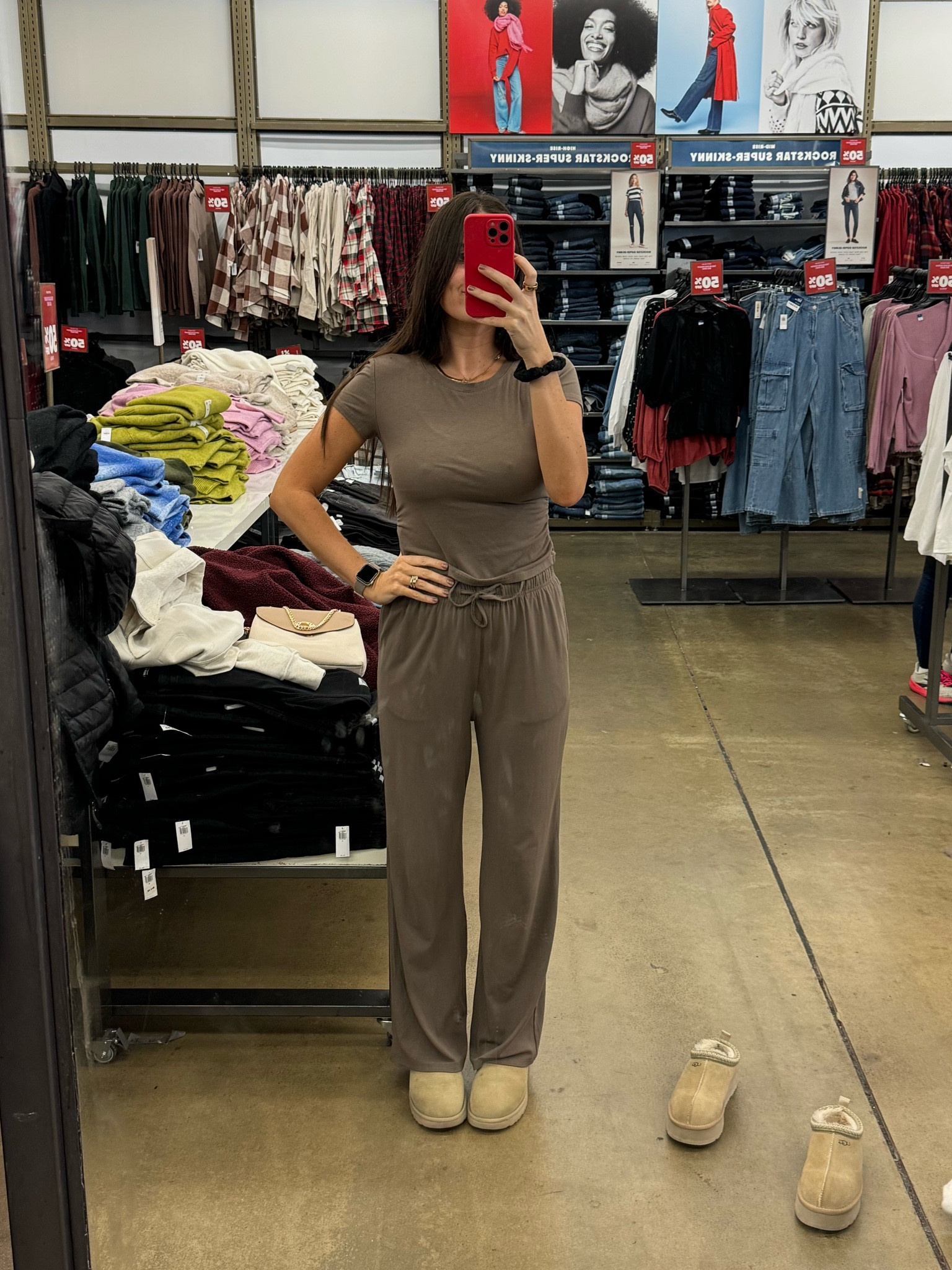 Black Friday shopping! Love this Amazon monochromatic lounge set 🤎

#LTKCyberWeek #LTKStyleTip #LTKGiftGuide