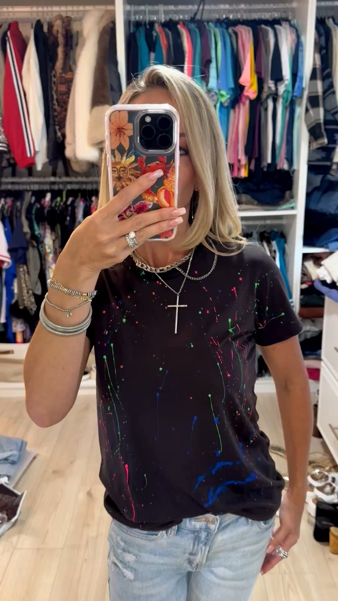 Cool paint splatter graphic tee. Casual OOTN.

#LTKootd