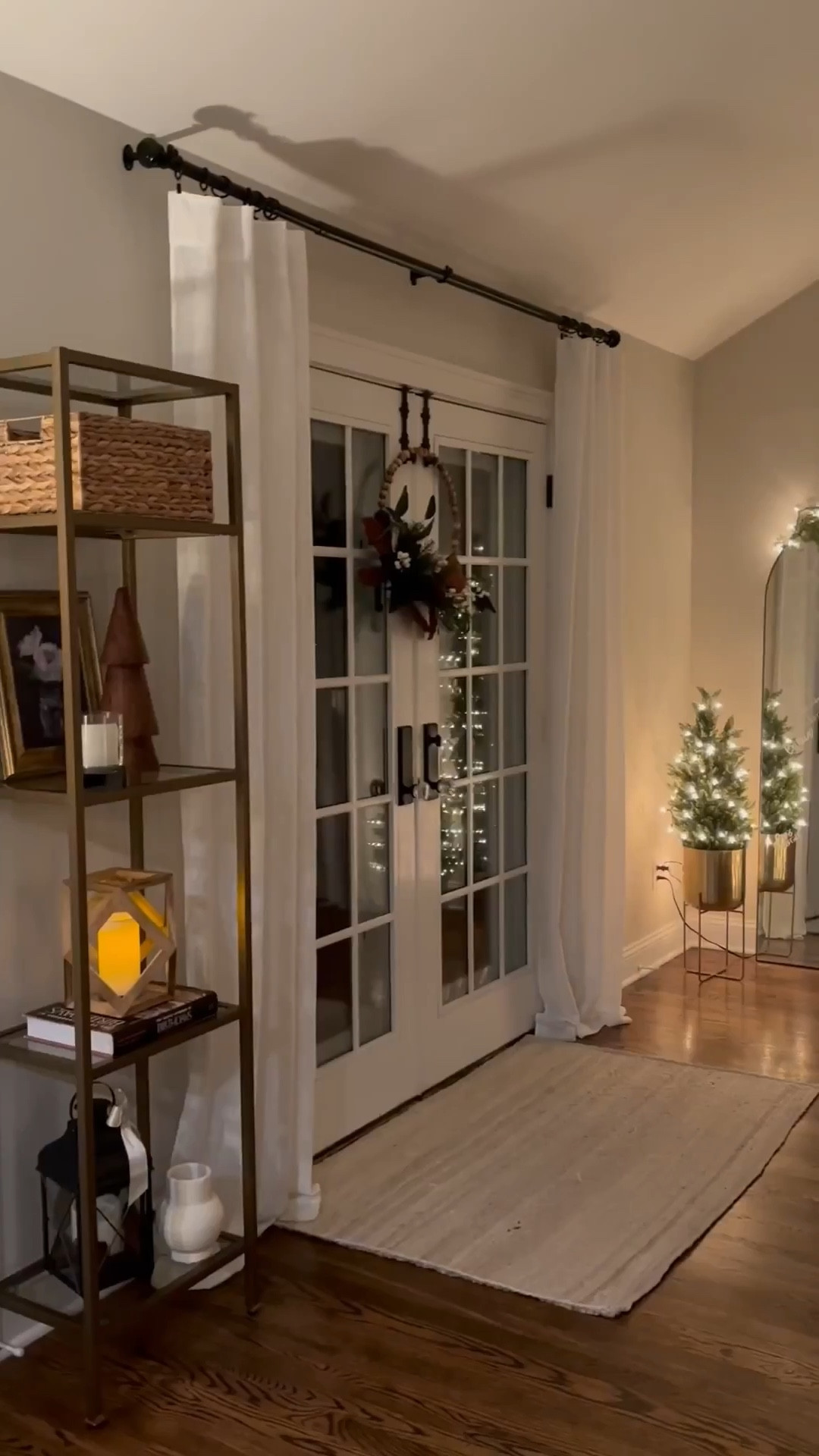 Spending two weeks in warm sunny Florida was a dream! I loved every second of it, BUT without the frigid cold temps and sun setting at 4PM, it just didn’t feel like the holidays! 🙄   

Now that I’m back in freezing cold NJ, it OFFICIALLY feels like Christmas! 🎅🏼



🎄 FOLLOW @homeswithchristina  on IG & LTK for more home decor finds and decorating inspo




.
.
.
Organic-Modern Home Decor | Transitional Decor Style | Winter Console Styling Inspiration | Winter Home Decor | Holiday Home Edition | Seasonal Decorating Tips | Affordable Holiday Decor | Home Decorating Tips | Interior Design Help | LTK Cyber Week 2025 |
Pottery Barn Inspired Neutral Holiday Decor for less! | christmas tree decorr#LTKHoliday

#LTKHome #LTKSeasonal #LTKSaleAlert