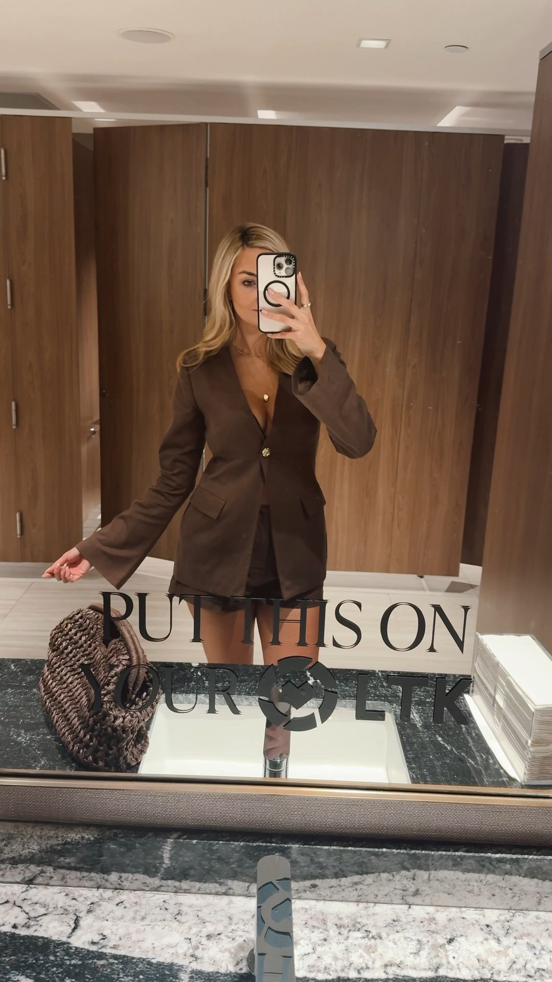 LTK con day 3! In my chocolate brown era wearing this two piece set - blazer & shorts. And my bag is finally back in stock!!!

 Brown blazer, brown shorts. Brown bag, clutch bag, fall 2025, fall outfit, autumn outfit, fall fashion 

#LTKItBag #LTKCon #LTKStyleTip