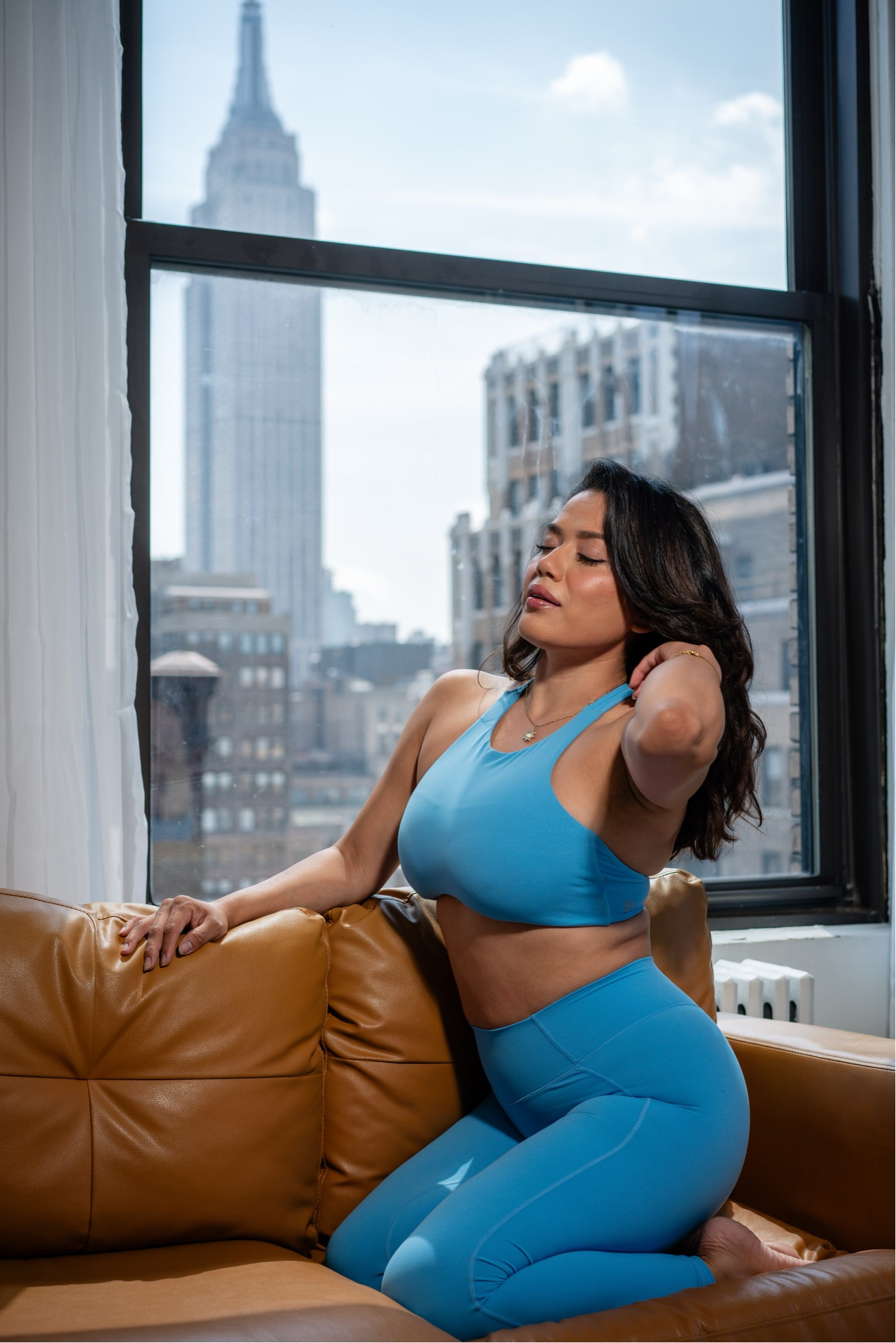 Curve top & leggings are so comfortable! It’s like wearing butter as clothes. I’m 5’2 and 36D: my top is medium & leggings is small 

#LTKFind #LTKstyletip #LTKcurves