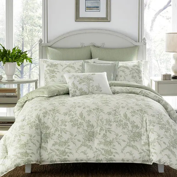 Laura Ashley Natalie Green Cotton Duvet Cover Set - King | Bed Bath & Beyond