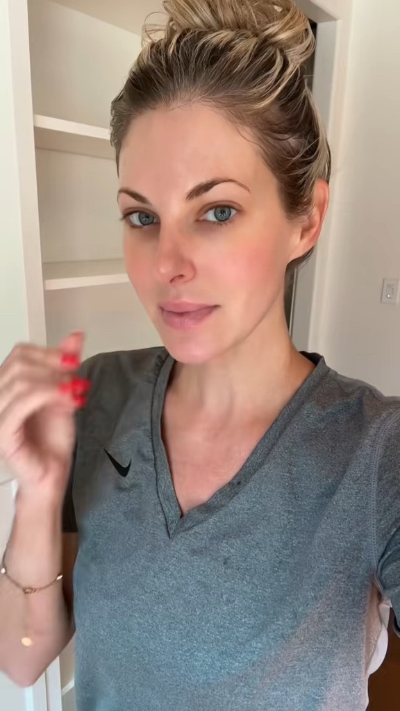 This winter weather is even more of a reason to do that oil treatment on your hair. Winter haircare, hydration repair, and glossy shine—all linked on LTK for easy shopping. 👉🏻 https://liketk.it/5F2qq

#WinterHaircare #HairTok #HairOilTreatment #HealthyHairTips #HydrationRoutine #ShinyHairGoals #LTKFinds #CleanGirlAesthetic #SelfCareRoutine #TrendingBeauty #HairCareEssentials

#LTKmorningroutine #LTKBeauty #LTKselfcare