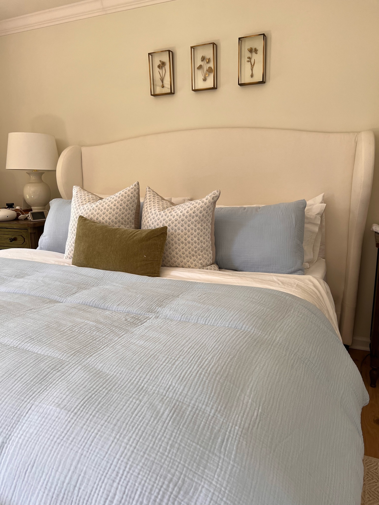 Spring bedroom / bedding refresh  

#LTKhome #LTKSeasonal