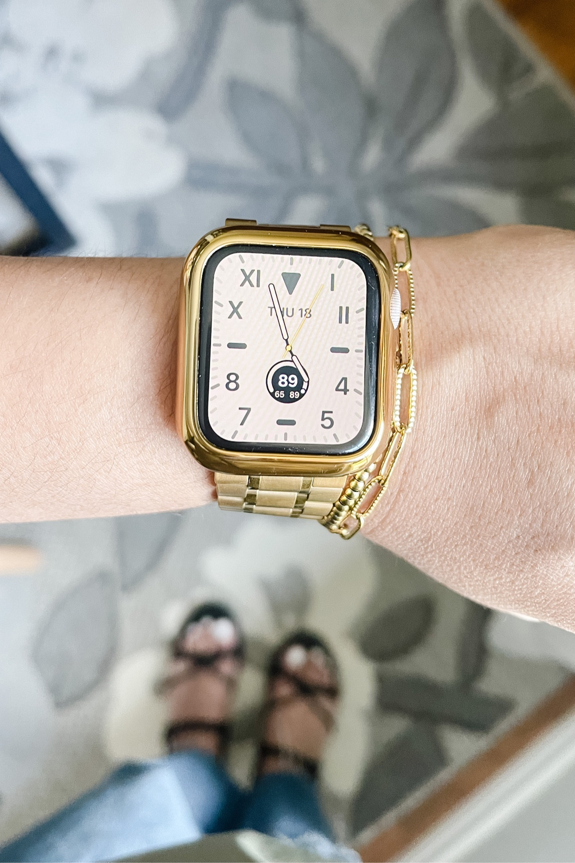 Gold Apple Watch band that you are gonna love! 

#LTKFind #LTKworkwear #LTKstyletip