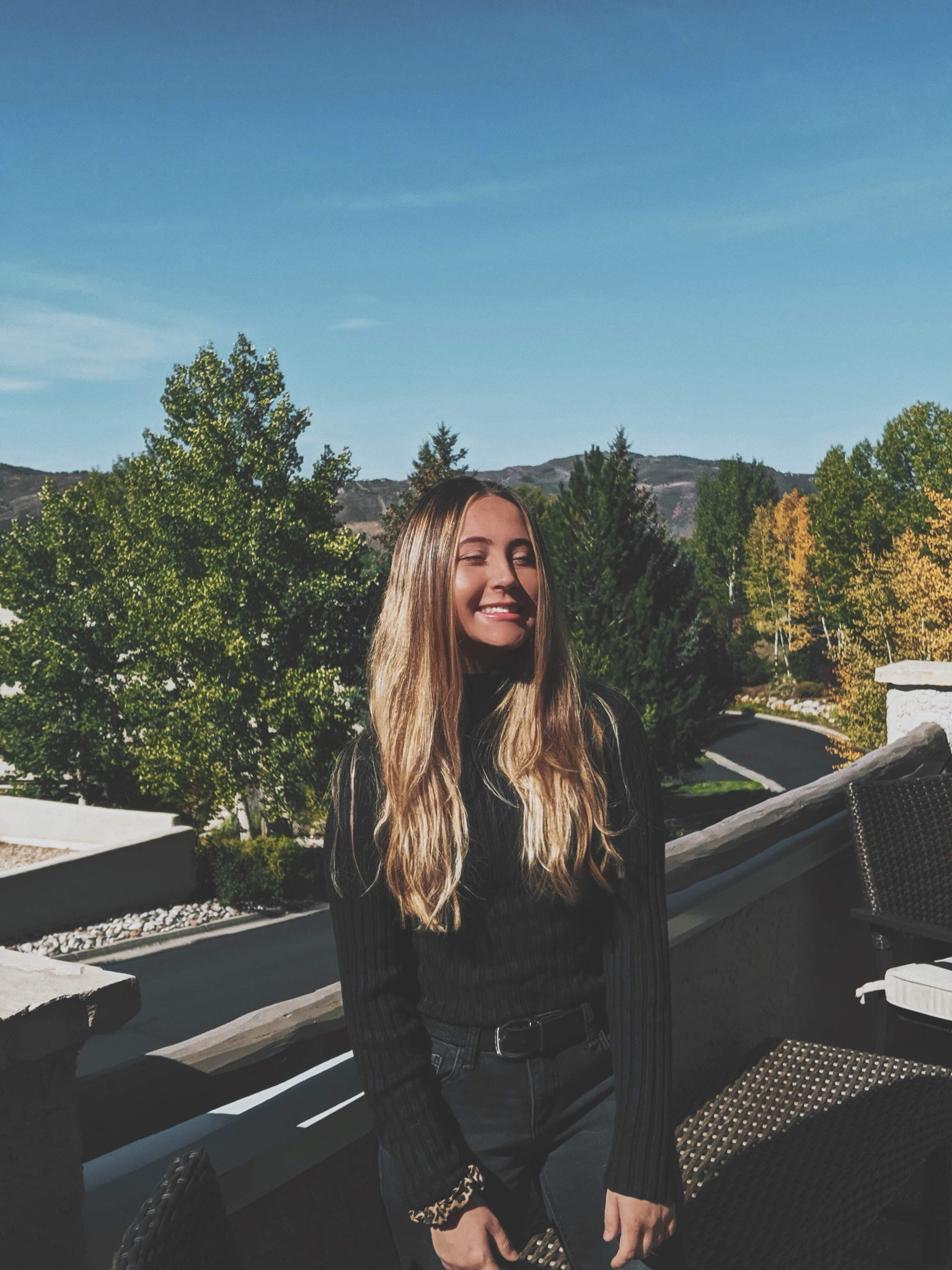 All black outfit in the mountains

#LTKgrwm #LTKTravel #LTKdayinmylife