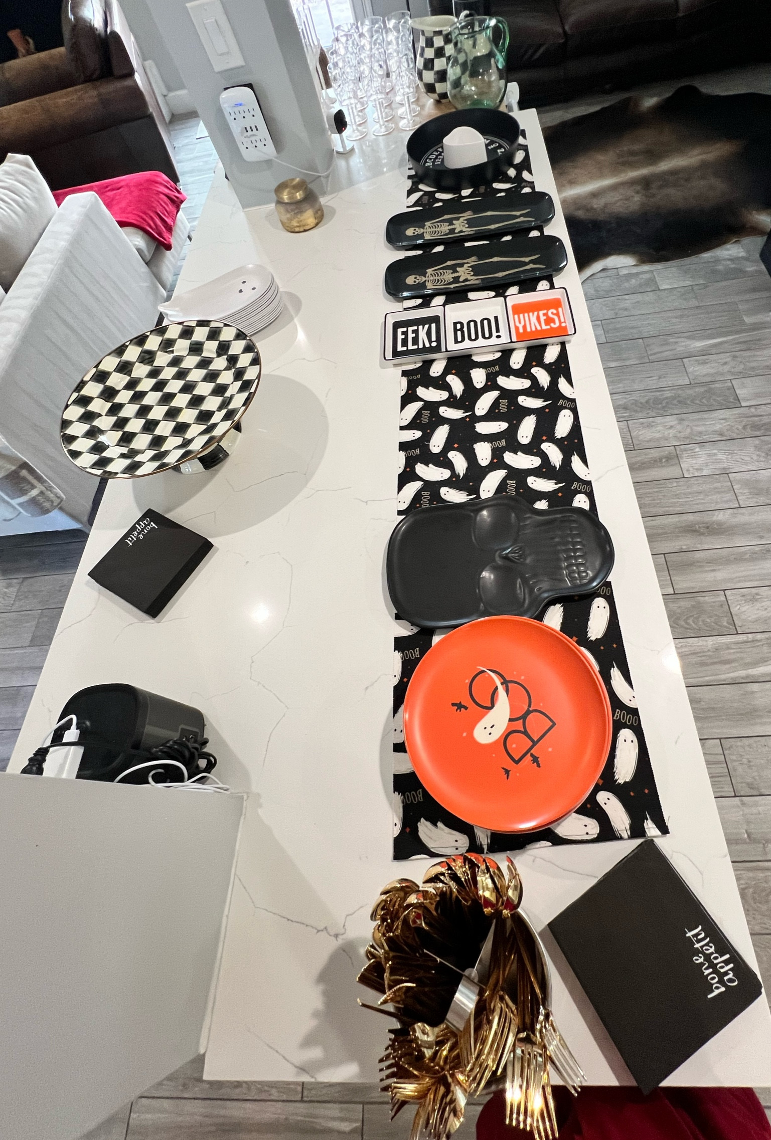 Halloween party decor 

#LTKParties #LTKHome #LTKHalloween