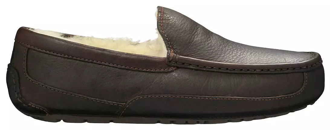 UGG Men's Ascot Slippers | DICK'S Sporting Goods