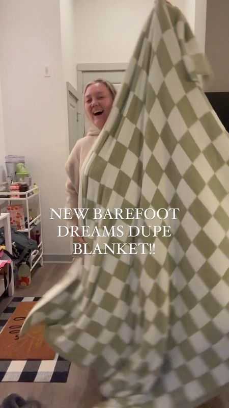 new barefoot dreams dupe blanket!! #giftideas #cozygifts 

#LTKCyberweek #LTKHoliday #LTKSeasonal