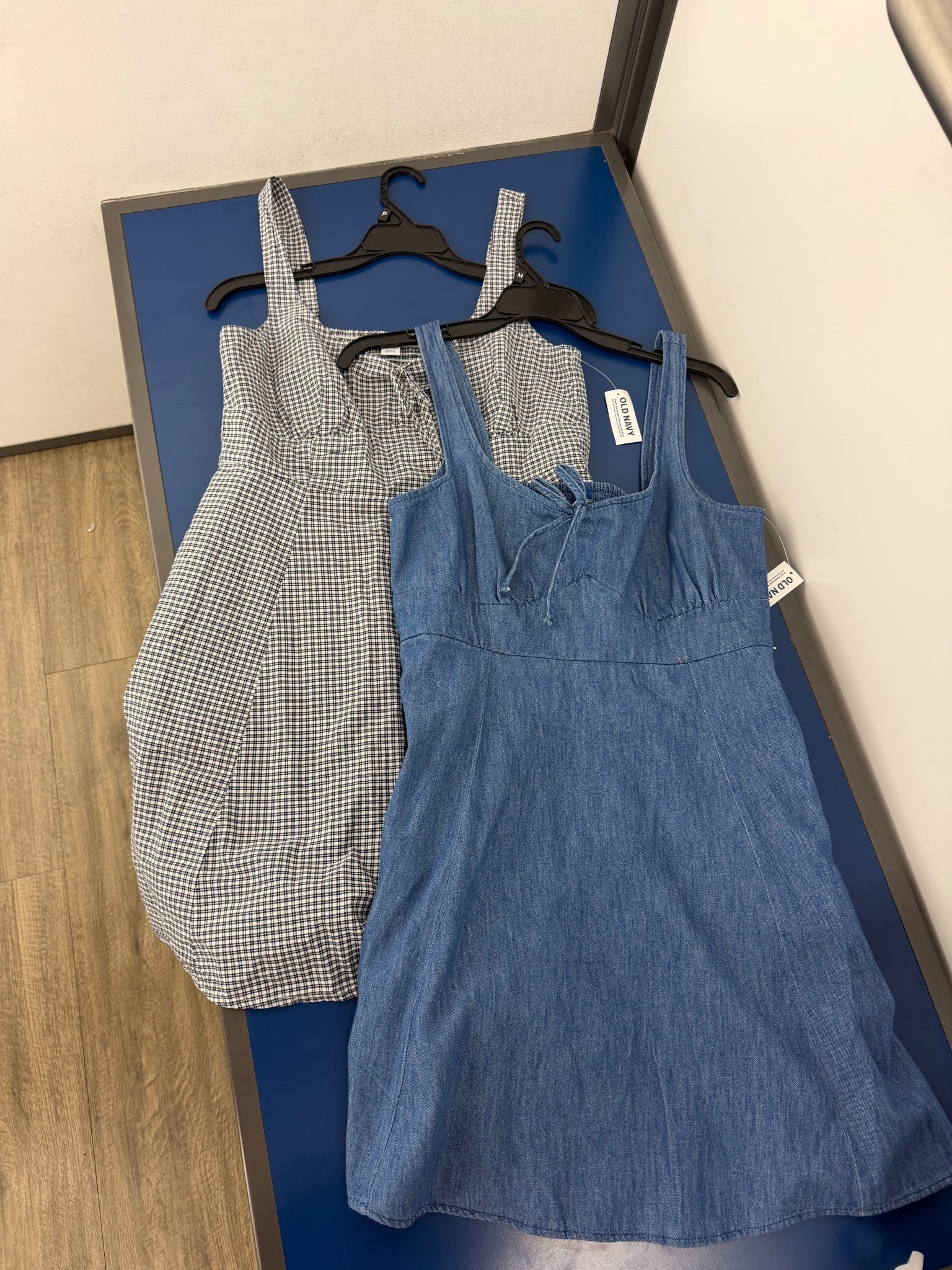 These are just the most darling dresses! With a sweetheart neckline, wide straps, pockets, a smocked back & seamed waist - these are so flattering and perfect for spring + summer! ☀️  **comes in 8 colors**

#oldnavyfinds 

#LTKMidsize #LTKootd #LTKSaleAlert