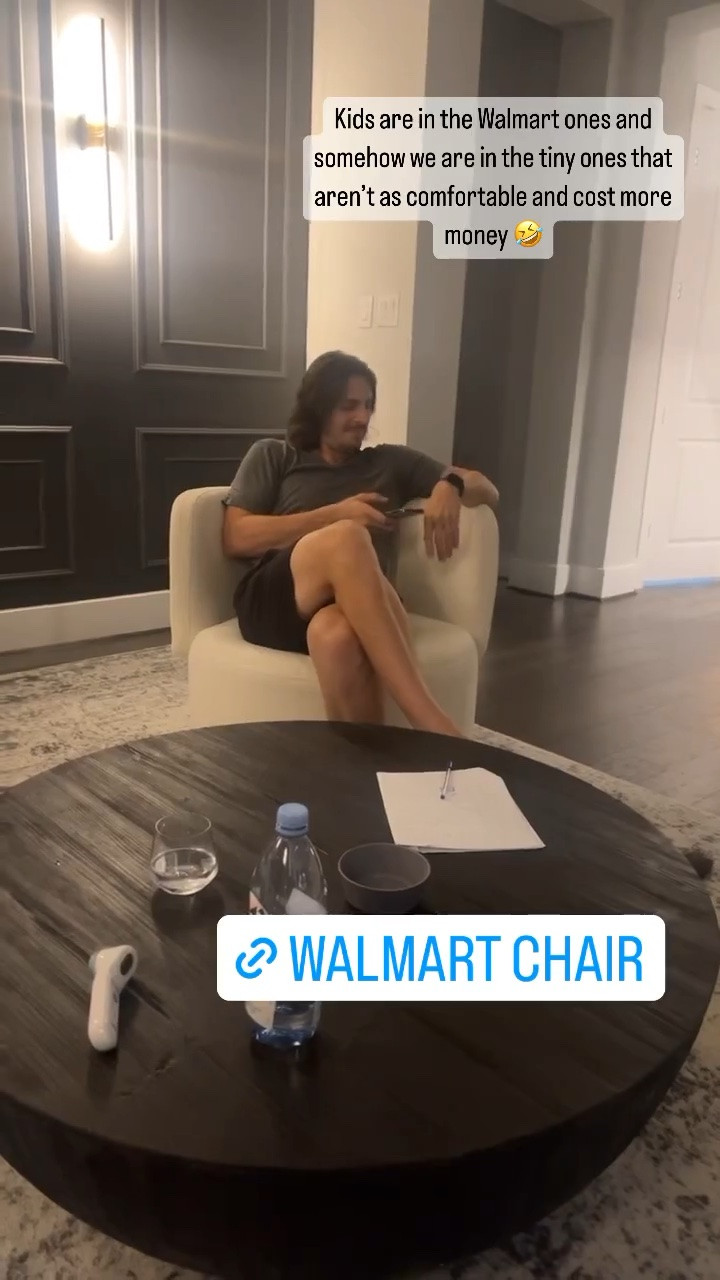 The best swivel chair under $300!!

#LTKSeasonal #LTKHome #LTKSaleAlert