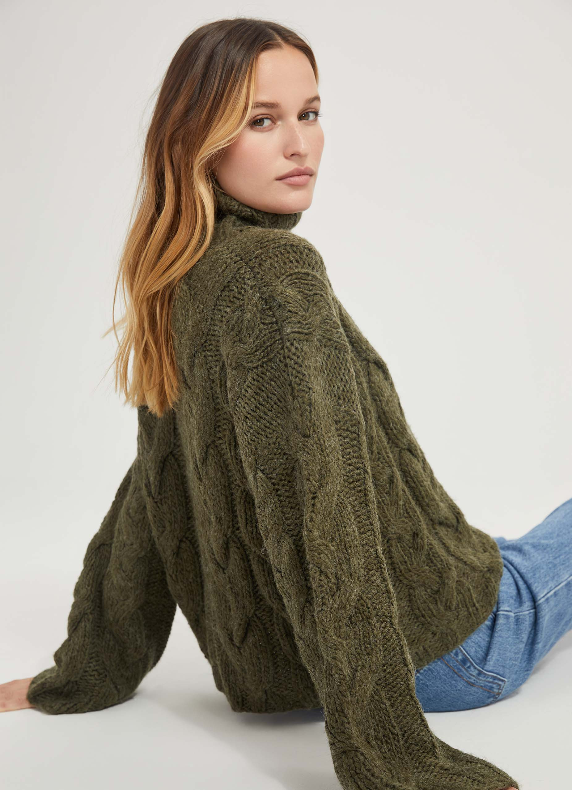 Cableknit Turtleneck Sweater | Something Navy