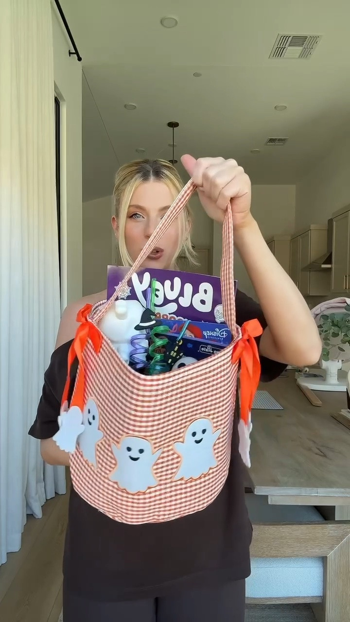 Got Lovi the cutest Boo Basket! Everything is linked 🎃🔗

#LTKKids #LTKmomlife #LTKSeasonal