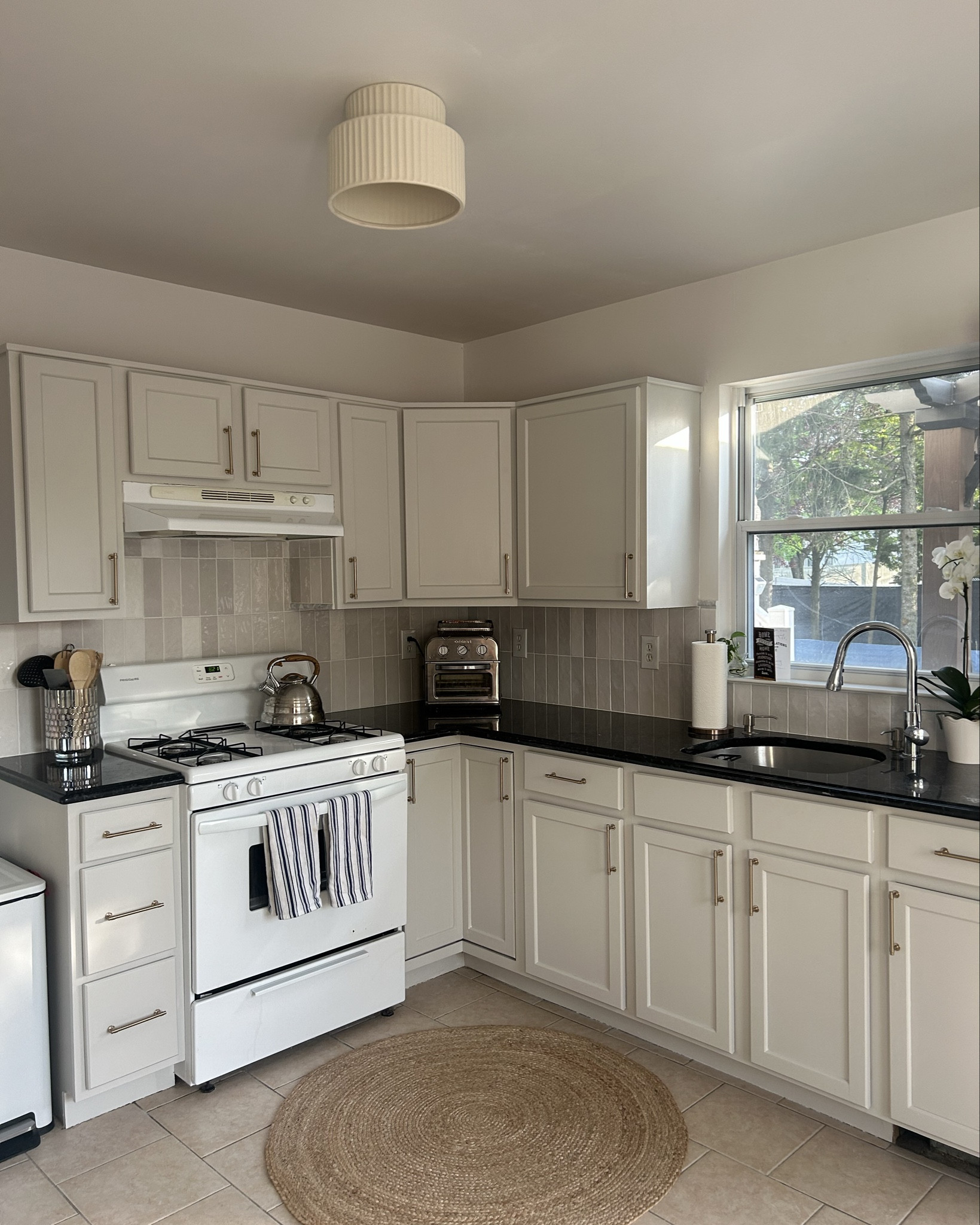 Before & after of our in-law suite!

#LTKFindsUnder100 #LTKFindsUnder50 #LTKHome