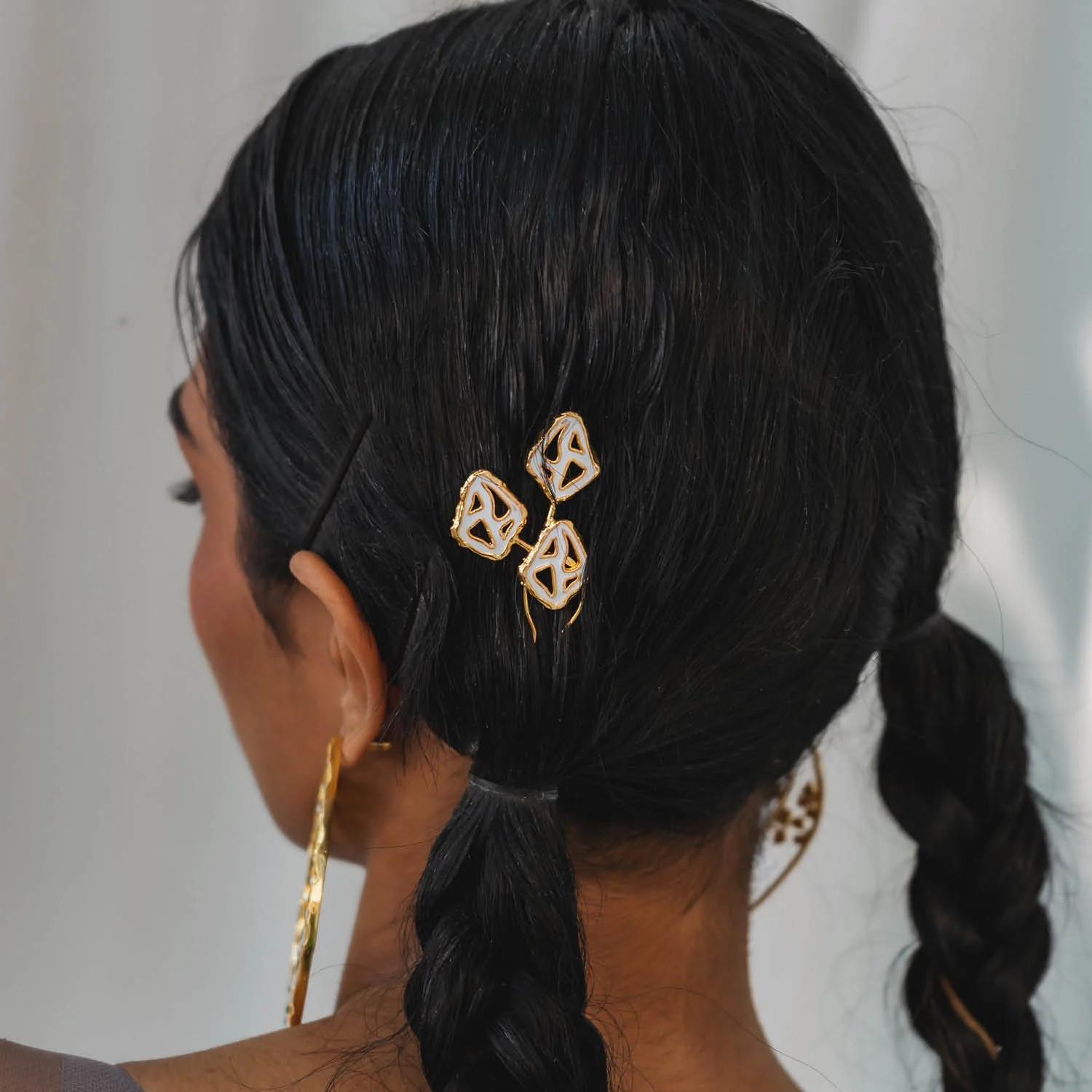 FARI HAIR PIN | Dhwani Bansal Jewellery