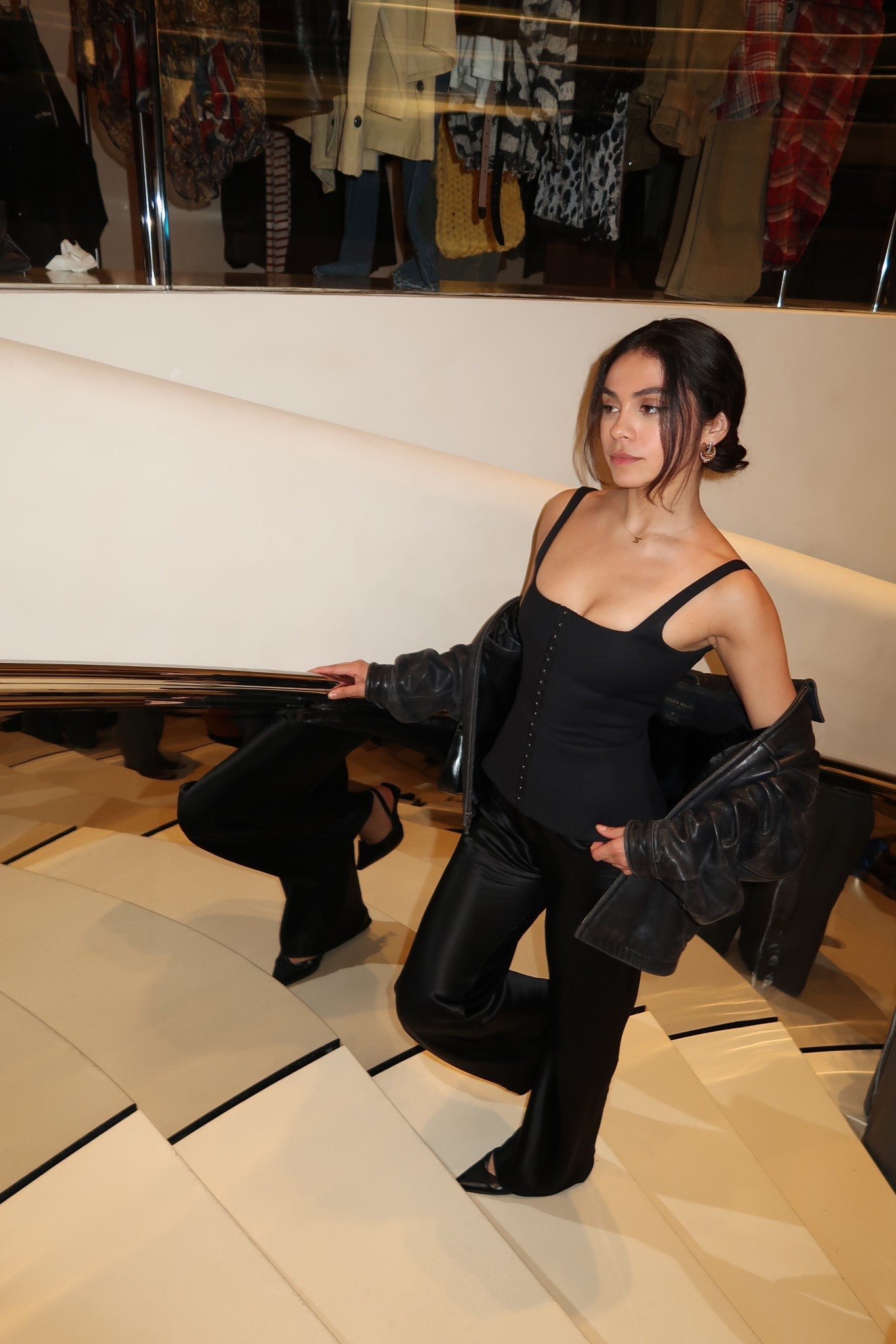 All black 

#LTKU #LTKgrwm #LTKootd