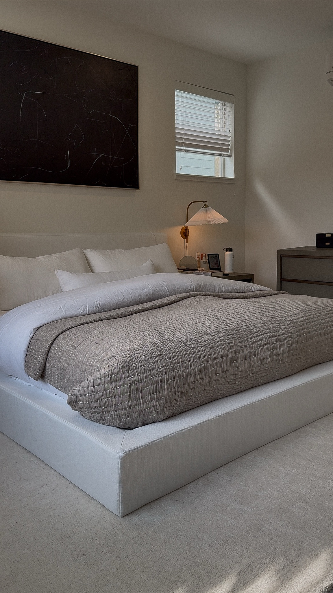 finally got my bedroom to a place that feels calm, minimal, and so cozy 🤍 linking everything that helped pull this space together


minimal bedroom decor, neutral bedroom aesthetic, cozy bedroom inspo, modern bedroom design, soft neutral home decor, calming bedroom space, upholstered bed frame, neutral bedding, minimalist home decor, bedroom styling ideas, cozy home aesthetic, clean girl home, bedroom refresh ideas, neutral color palette home, simple home decor, warm minimalism, bedroom furniture inspo, serene bedroom desig

#LTKSeasonal #LTKHome