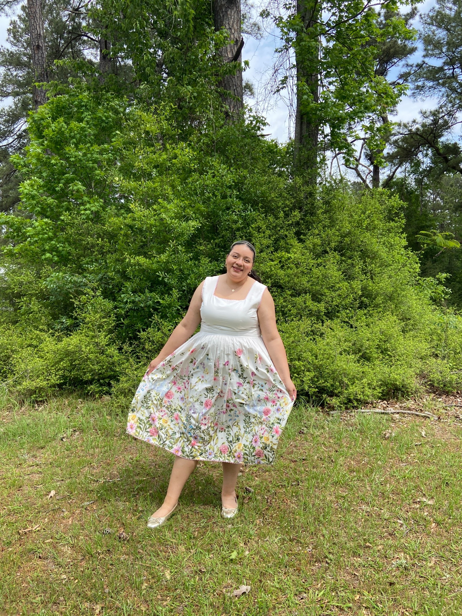 Feeling like I’m wearing a wildflower garden 🌷🌸🌼🌻

#LTKSeasonal #LTKStyleTip #LTKPlusSize