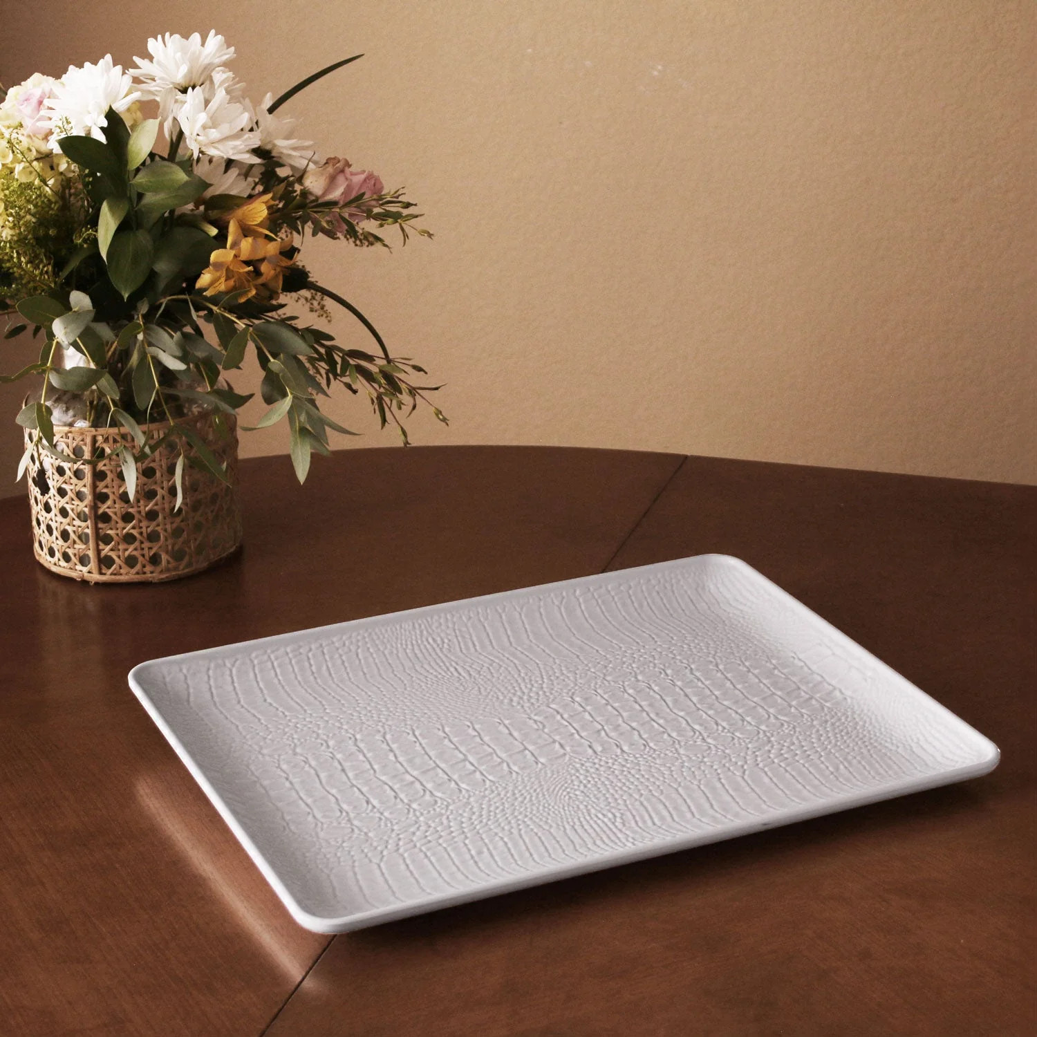 Beatriz Ball Vida Croc Melamine Rectangular Tray | Sabavi Home