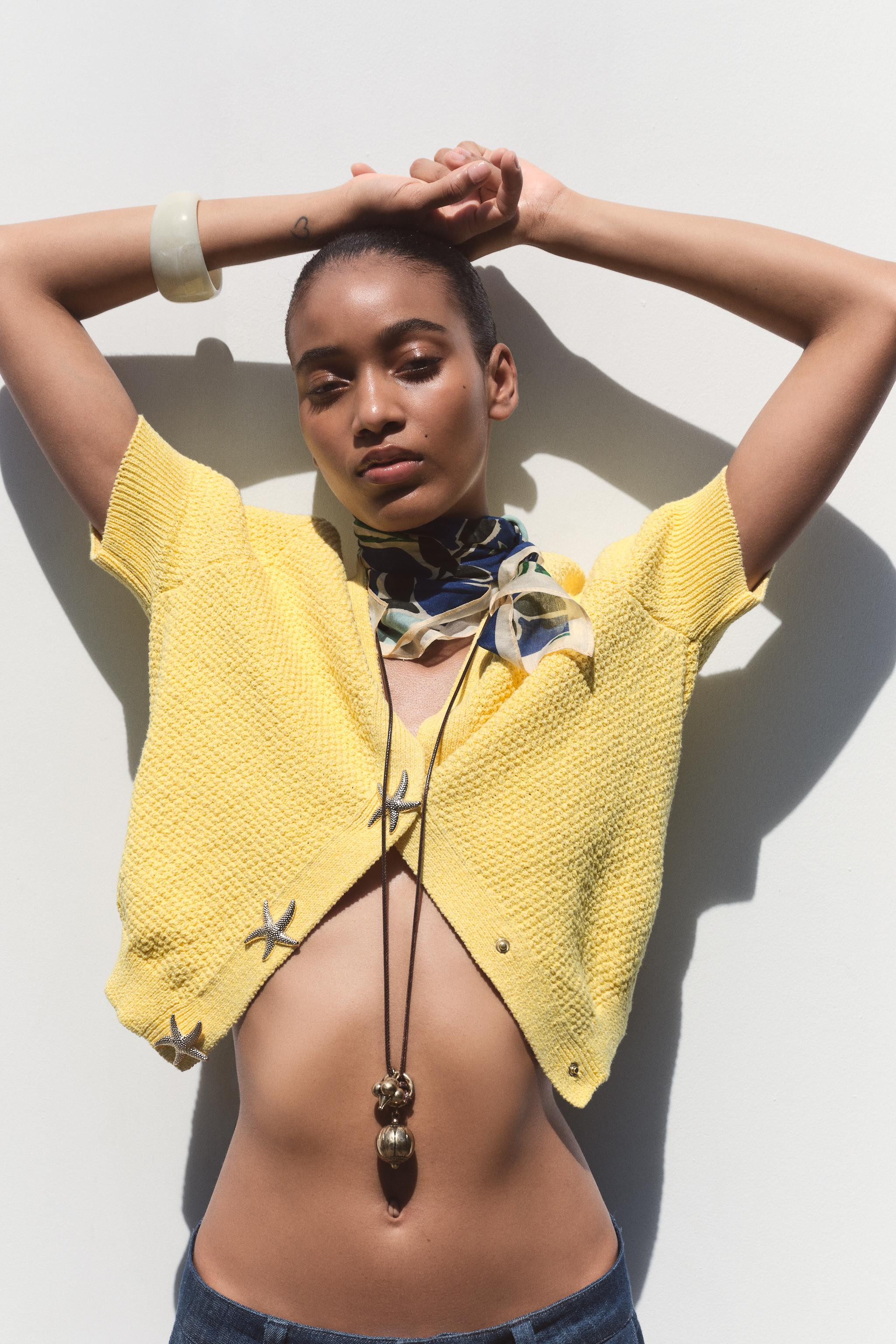 STAR BUTTON KNIT CARDIGAN | Zara US