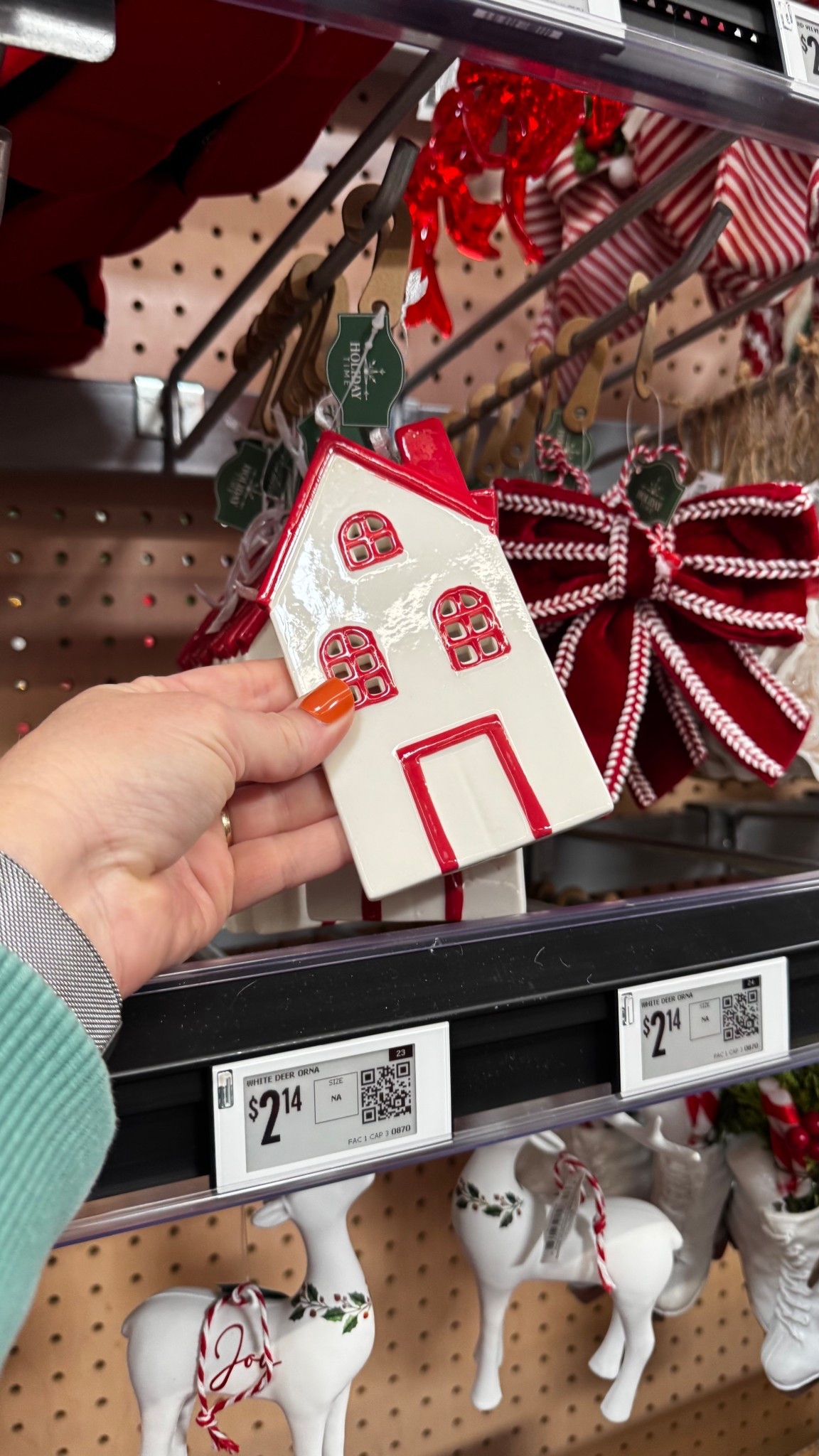 Walmart is showing up! #christmas decor #treeornaments

#LTKHome #LTKSeasonal #LTKFindsUnder50