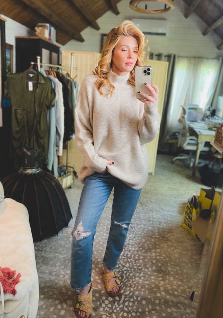 If I had to choose only one sweater from the Nordstrom sale it would be this one!!!! 😍😍😍
Cozy ✅ oversized ✅ soft as kitten ✅

#LTKstyletip #LTKxNSale #LTKsalealert