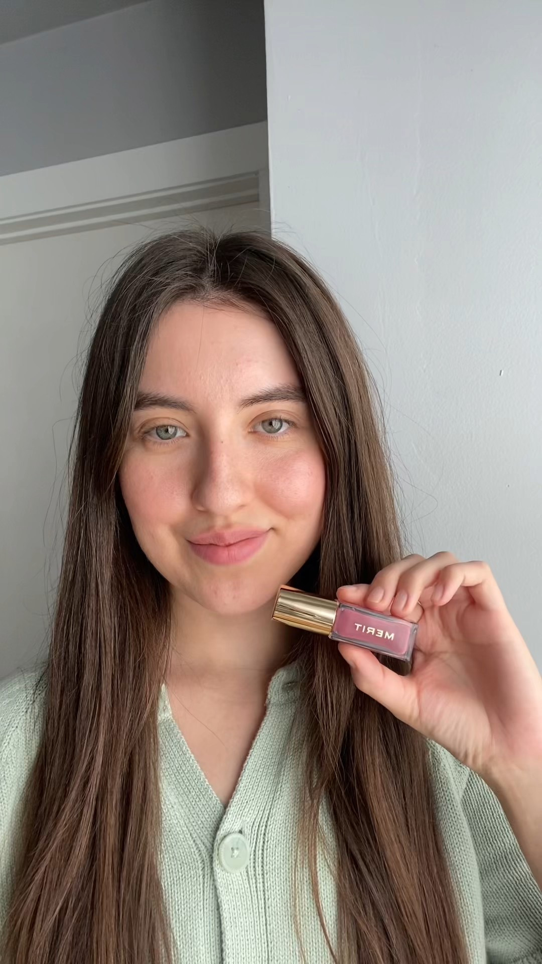 Perfect lip oil for a Soft Summer 

#LTKFindsUnder100 #LTKBeauty #LTKSeasonal