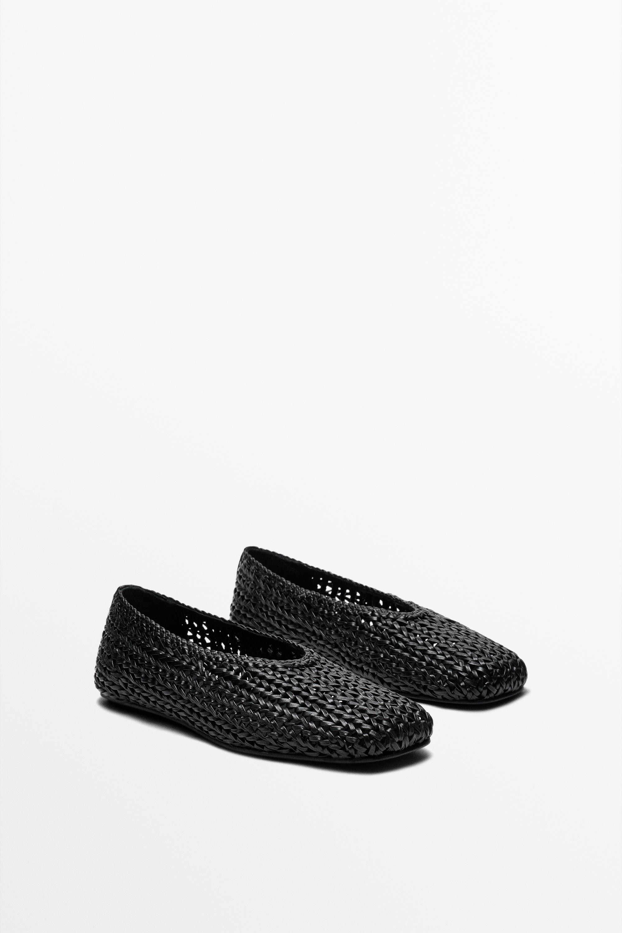 Braided sheepskin ballet flats | Massimo Dutti US