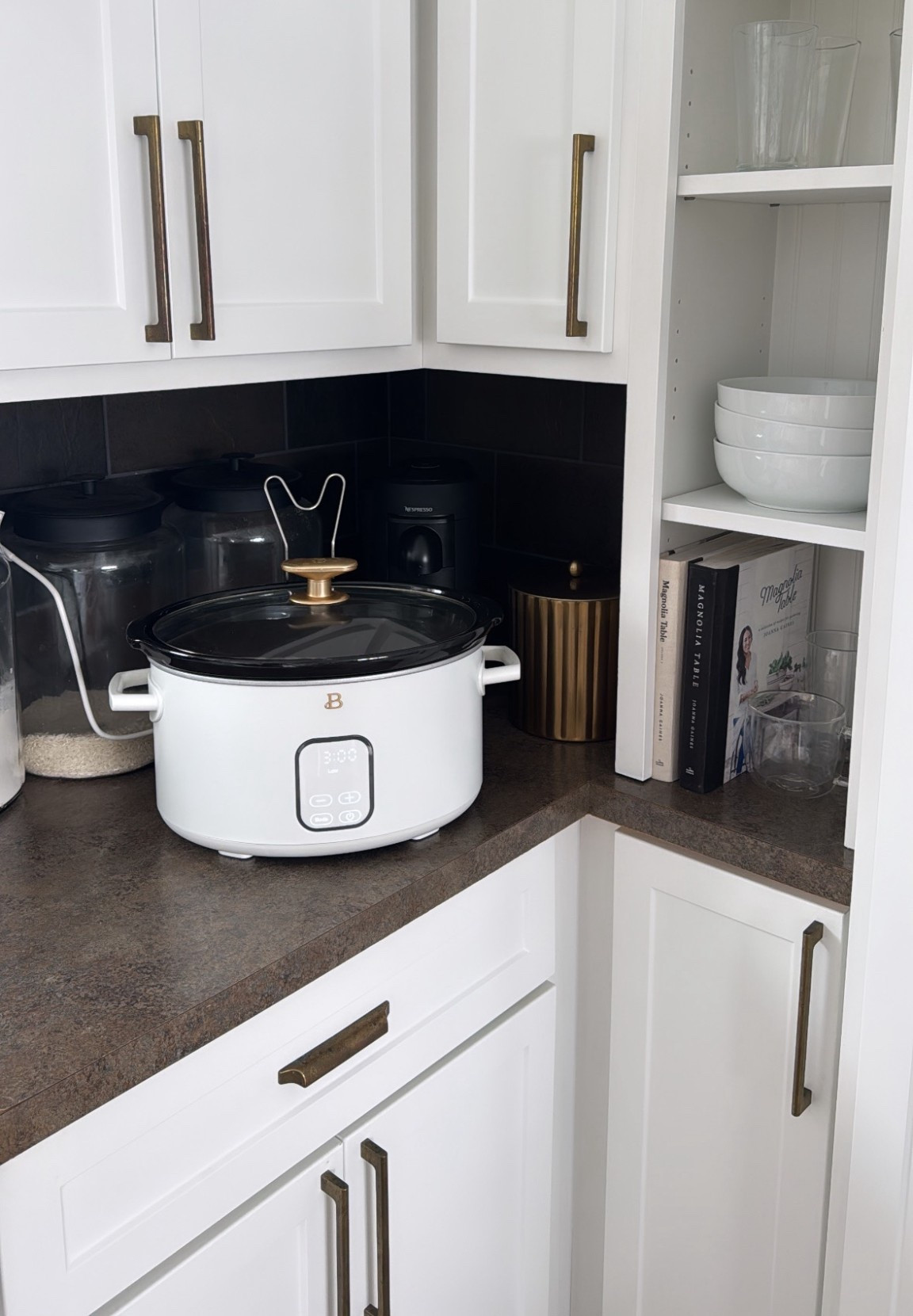 Walmart crockpot!🤍✨

#LTKHome #LTKFindsUnder50 #LTKfoodie