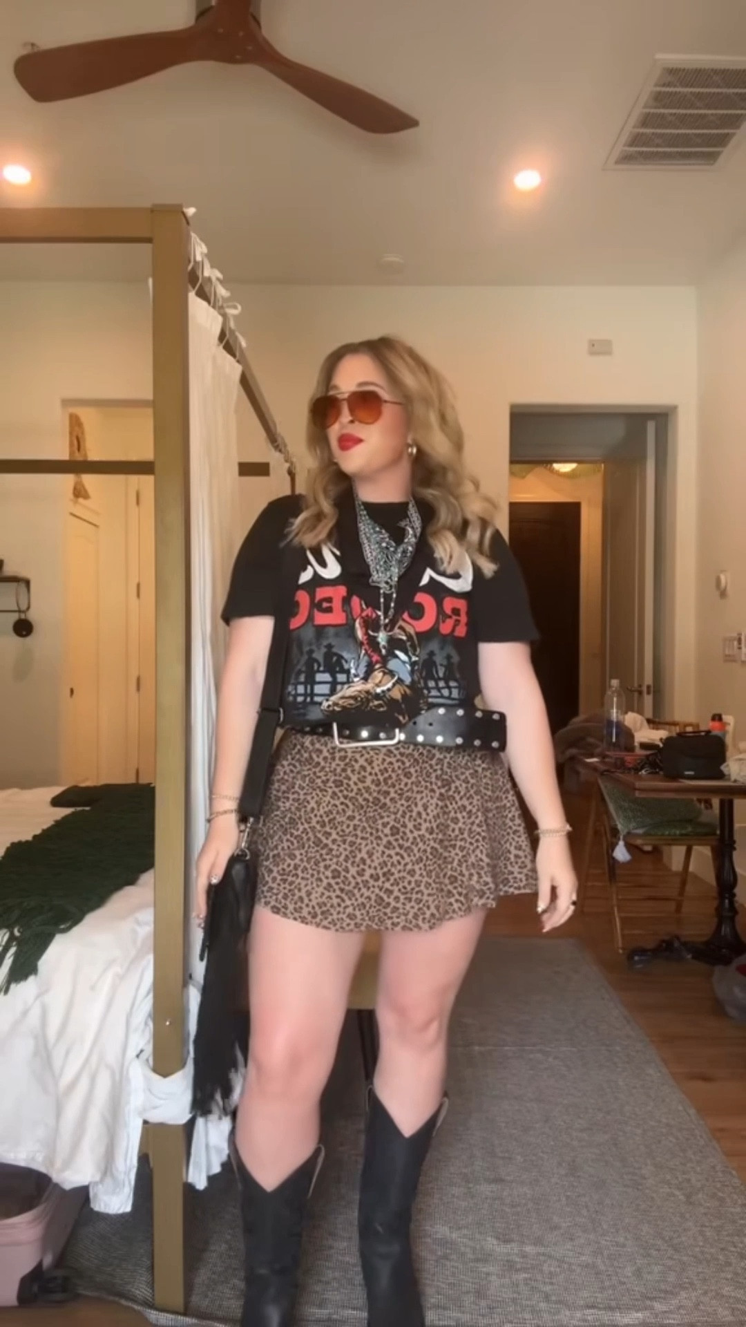 Midsize Stagecoach Outfit | Country Concert Outfit 🤠

Skirt is from AE last season but I linked similar 

Size 12 | Large | 5’4” 

#LTKMidsize #LTKFindsUnder100 #LTKFestival