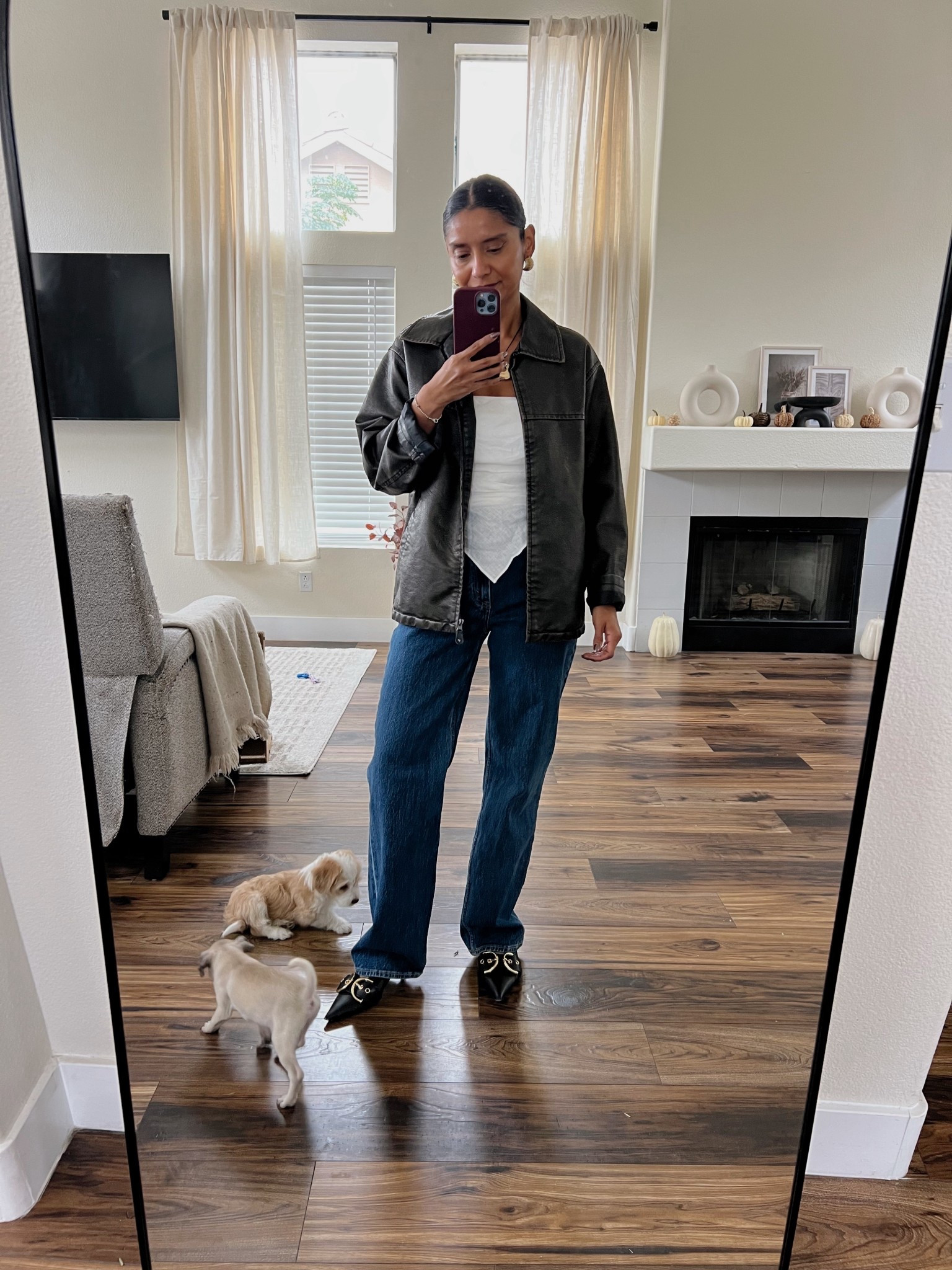 Wearing a casual look for work! 
The jacket, pants and top are old but will link similar ones.