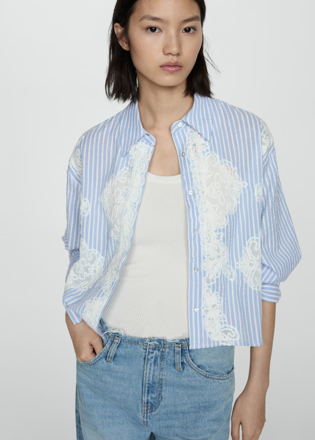 Besticktes Streifenhemd | MANGO (AT)
