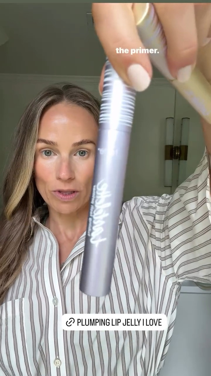 My favorite mascara and primer + my number one lip gloss right now

#LTKselfcare #LTKBeauty #LTKmomlife