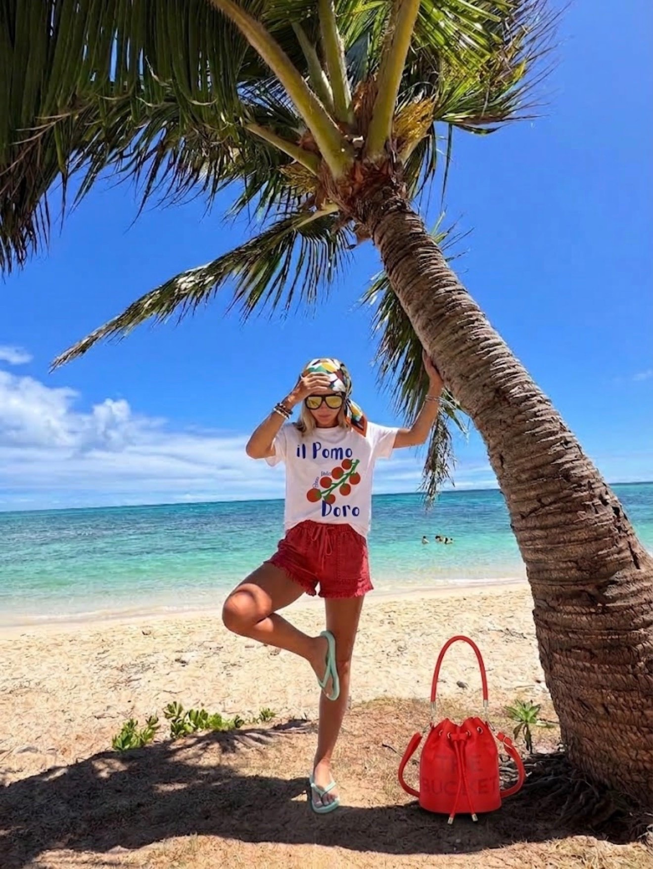 Wondering what to wear in Hawaii in September? Its still summer here 😎🏝️

#LTKootd #LTKTravel #LTKSeasonal