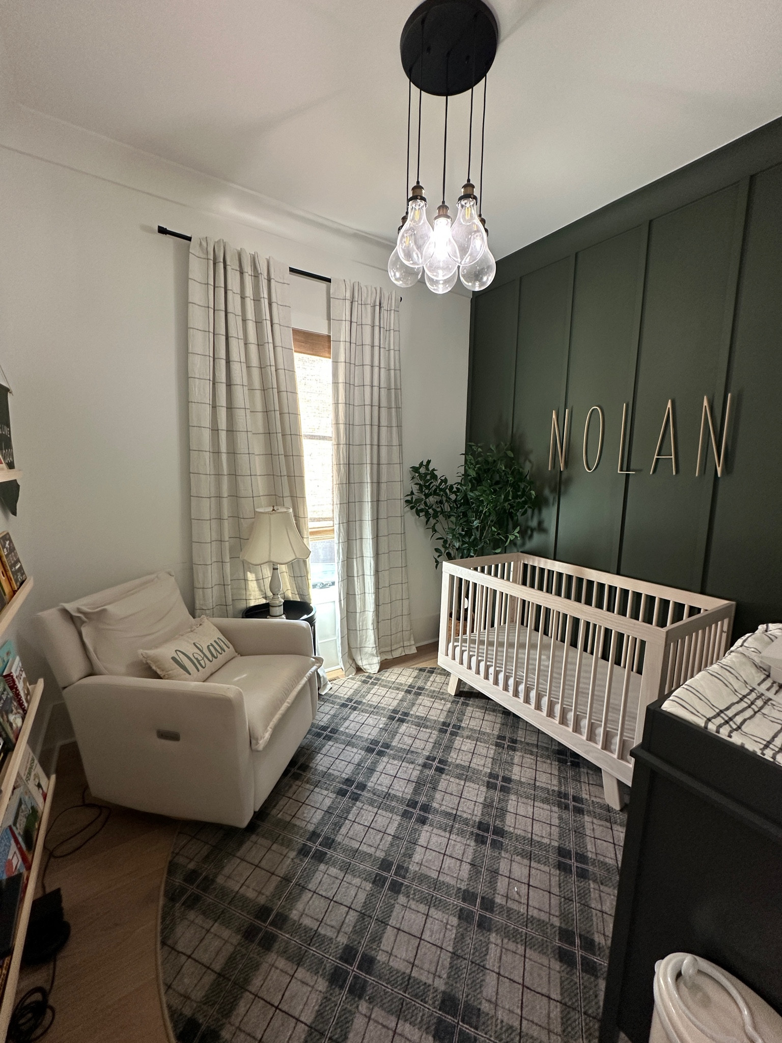 Nolan’s nursery details

#LTKBaby #LTKFamily #LTKKids