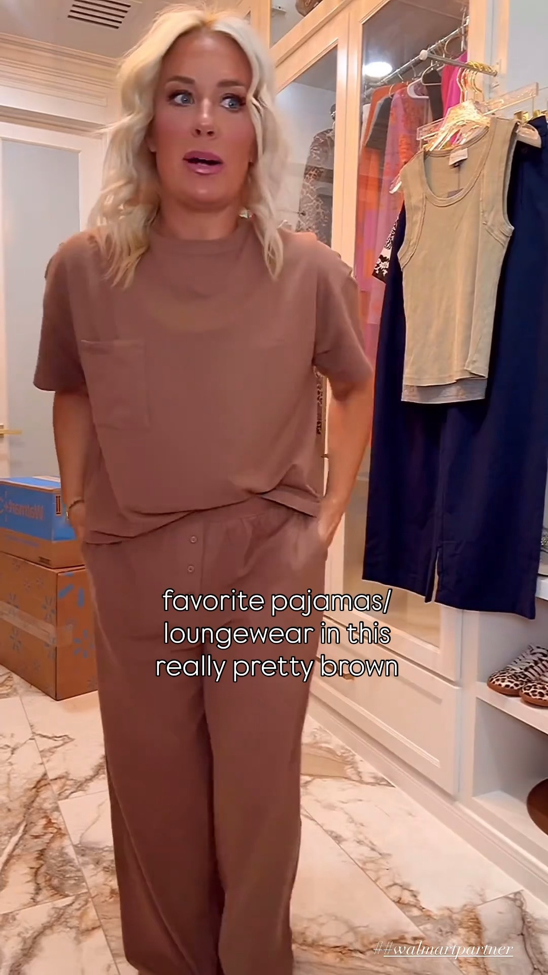 Love these lounge wear pajamas - size medium