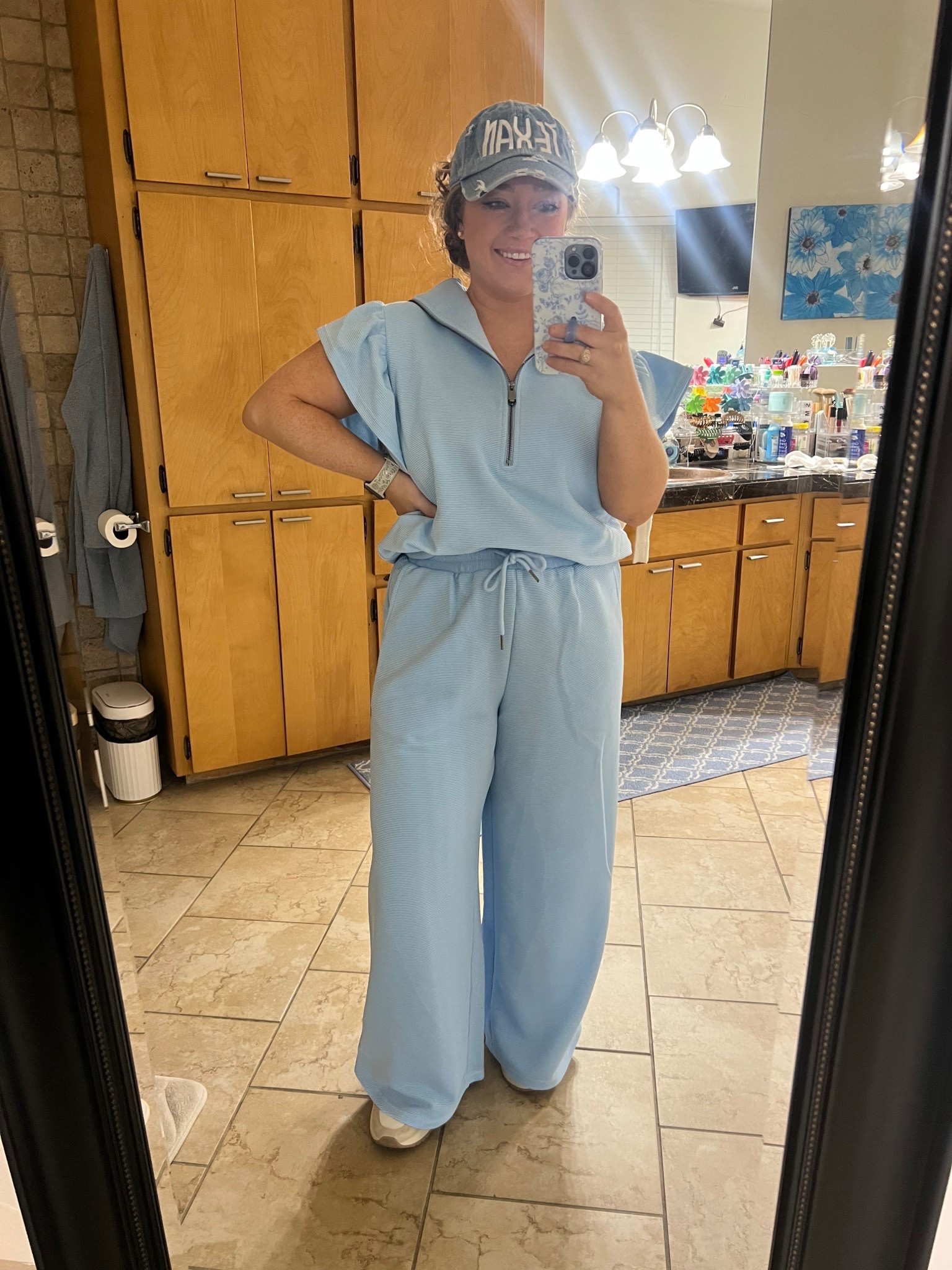 2 piece sets will always be in style! 